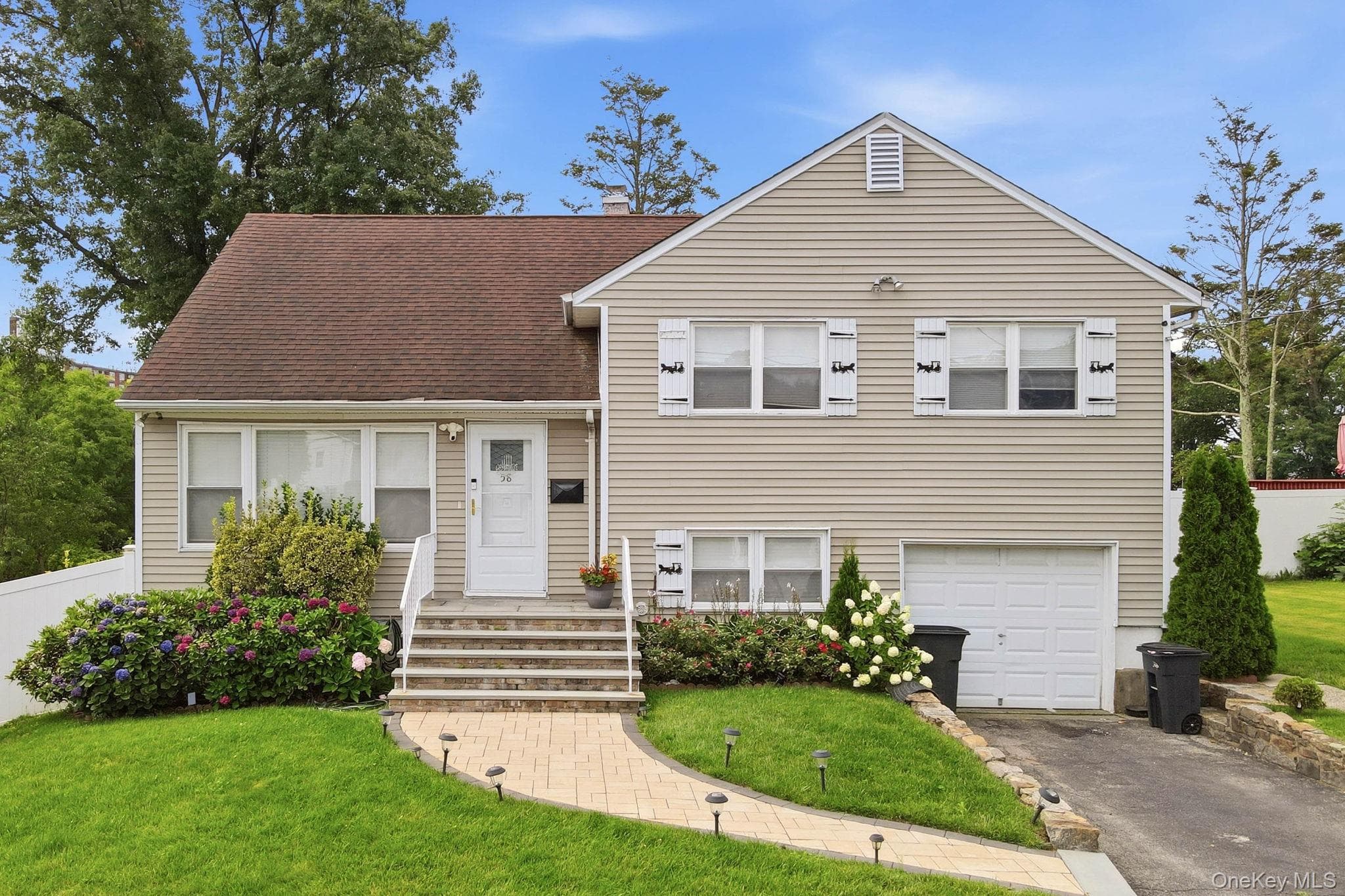 58 Dexter Road, Yonkers