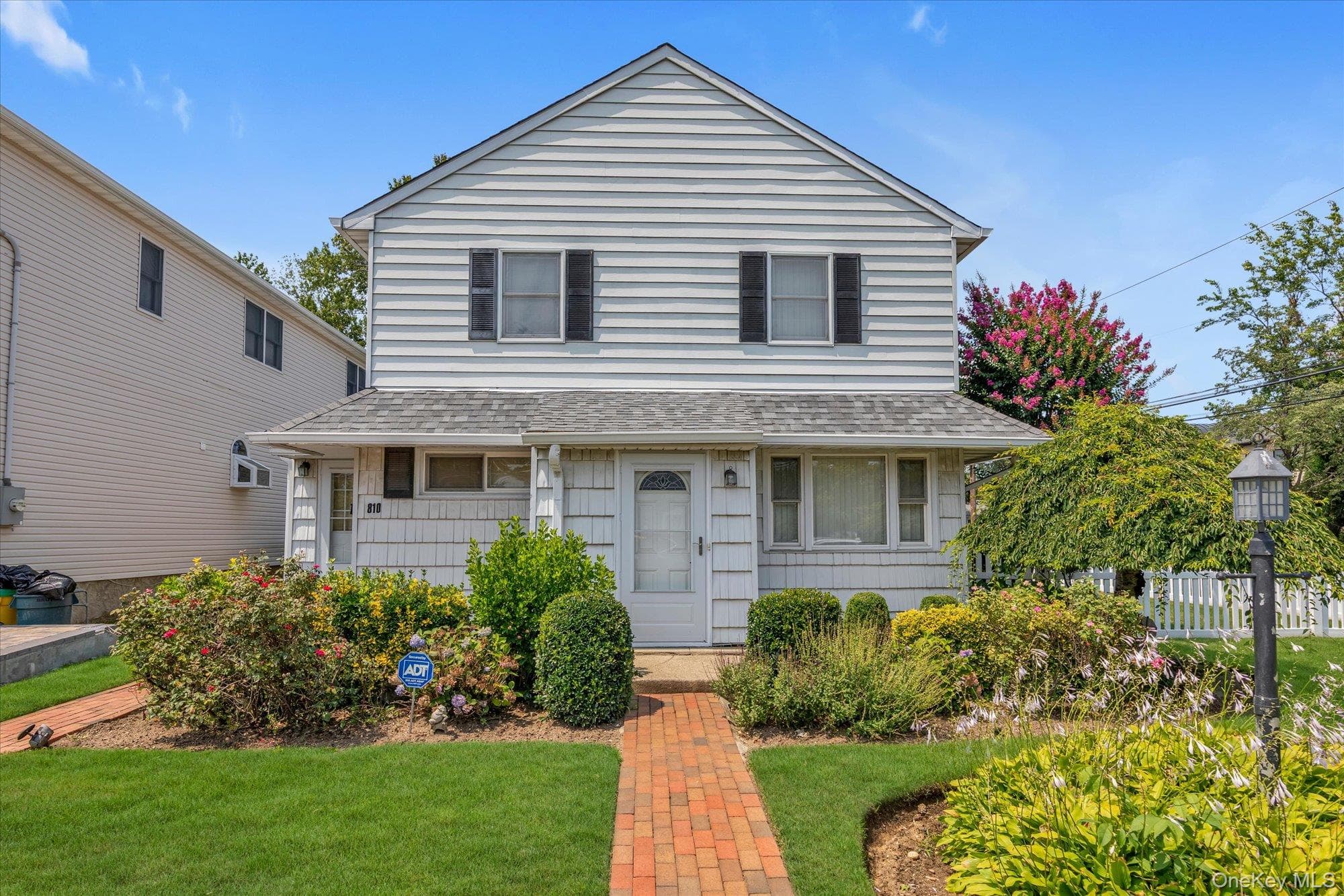 810 Ibsen Street, Woodmere