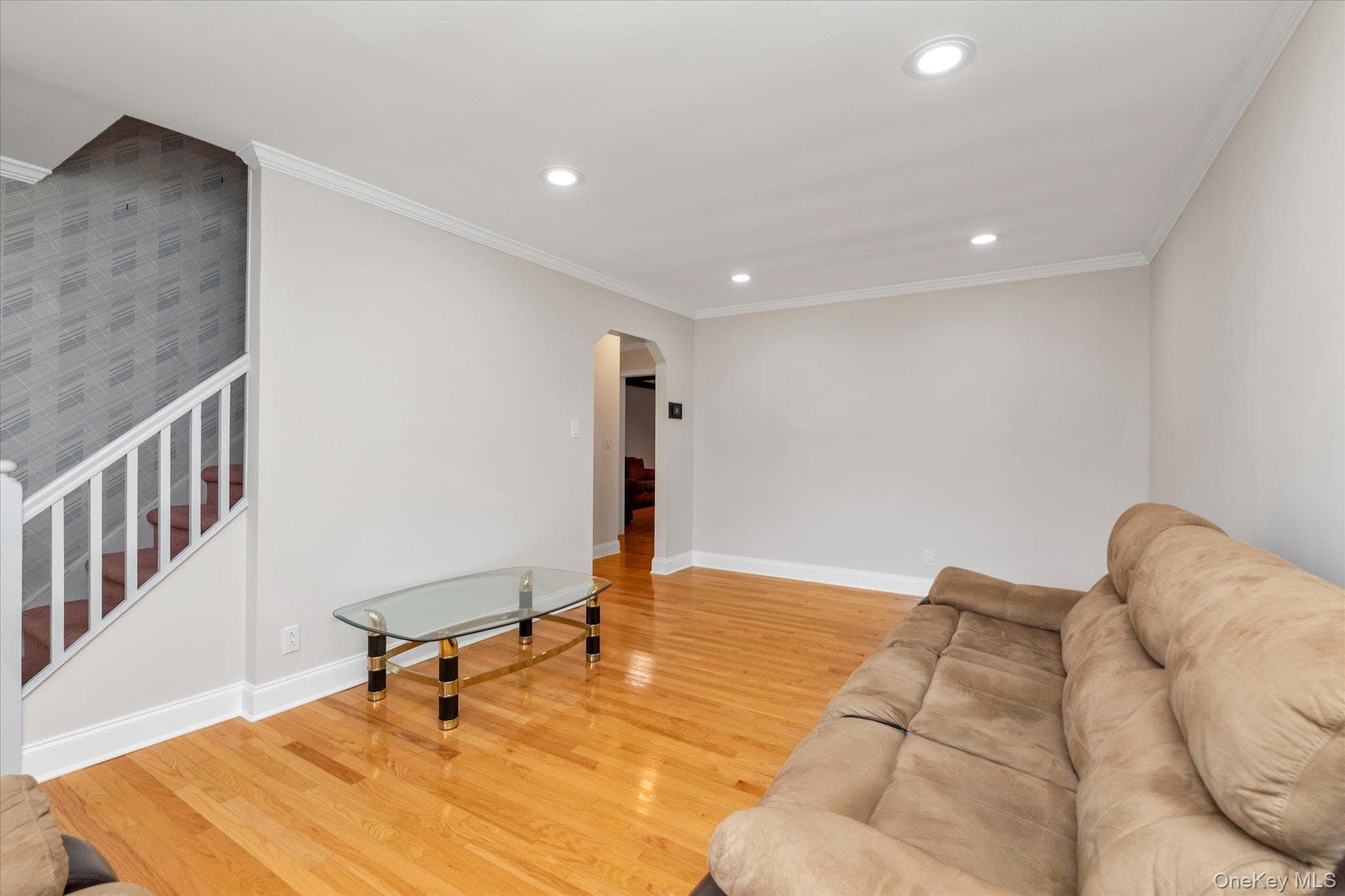 810 Ibsen Street thumbnail 6