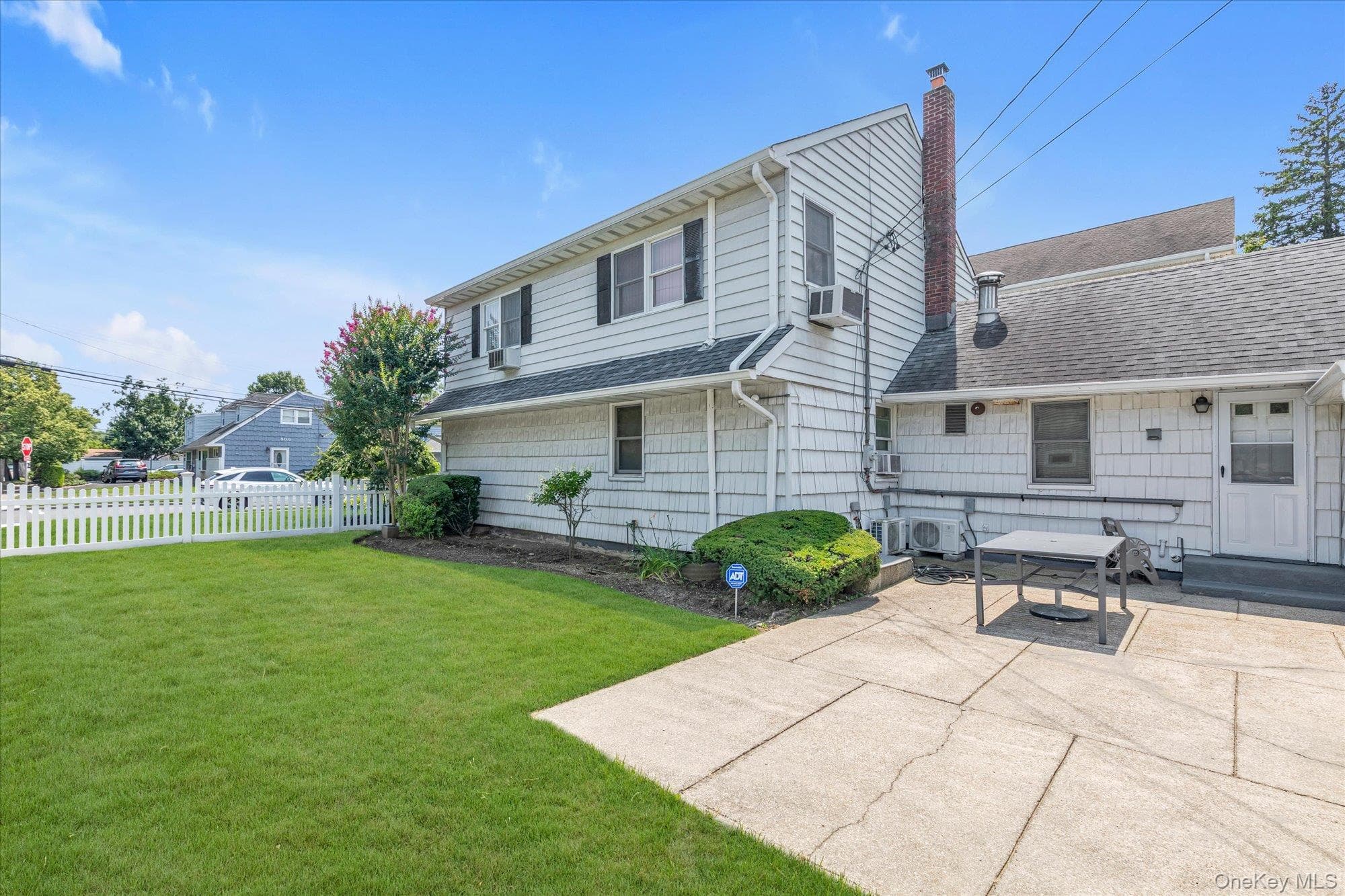 810 Ibsen Street thumbnail 22