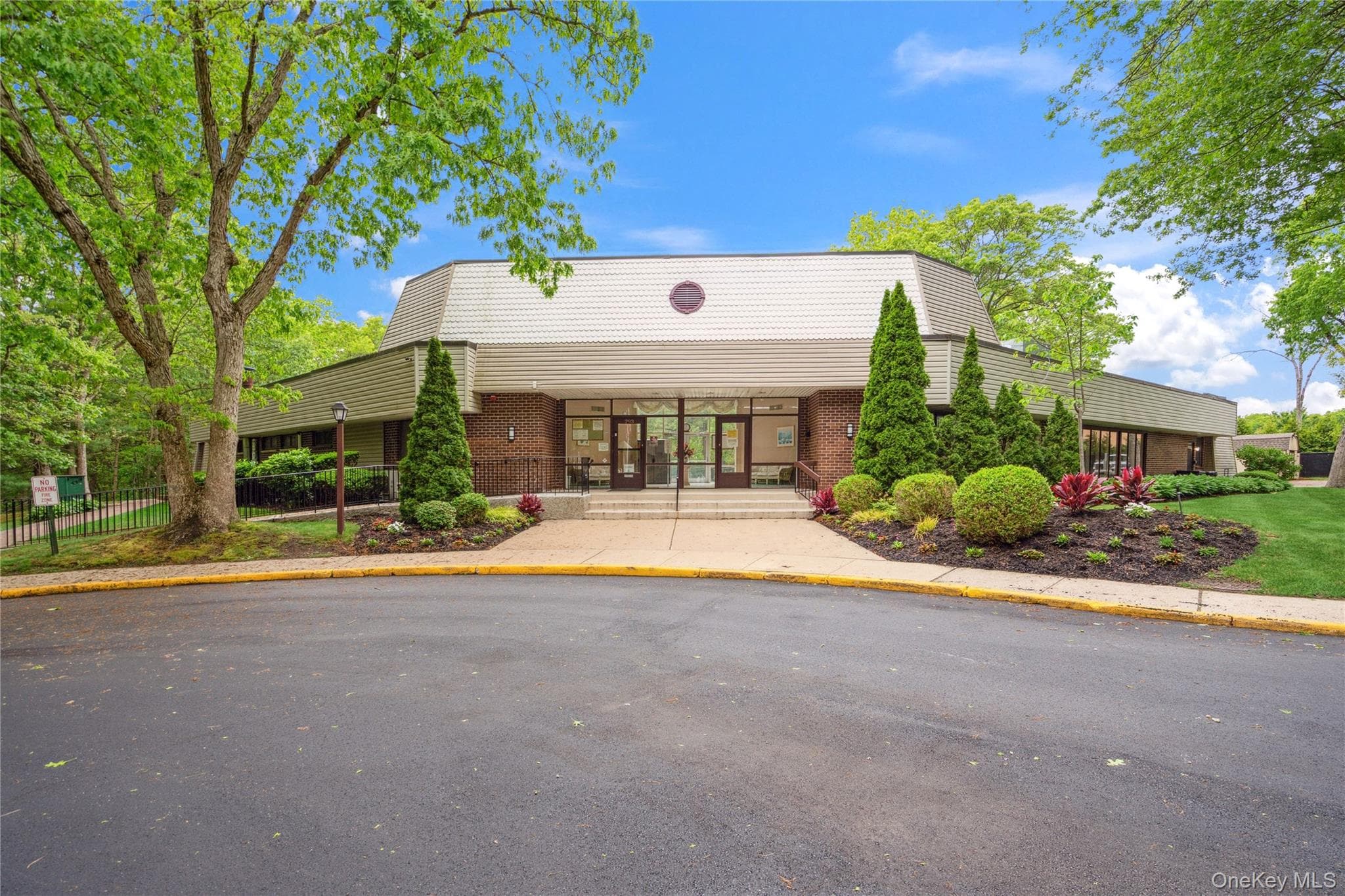 221 Sagamore Hills Drive Unit: 221 thumbnail 21