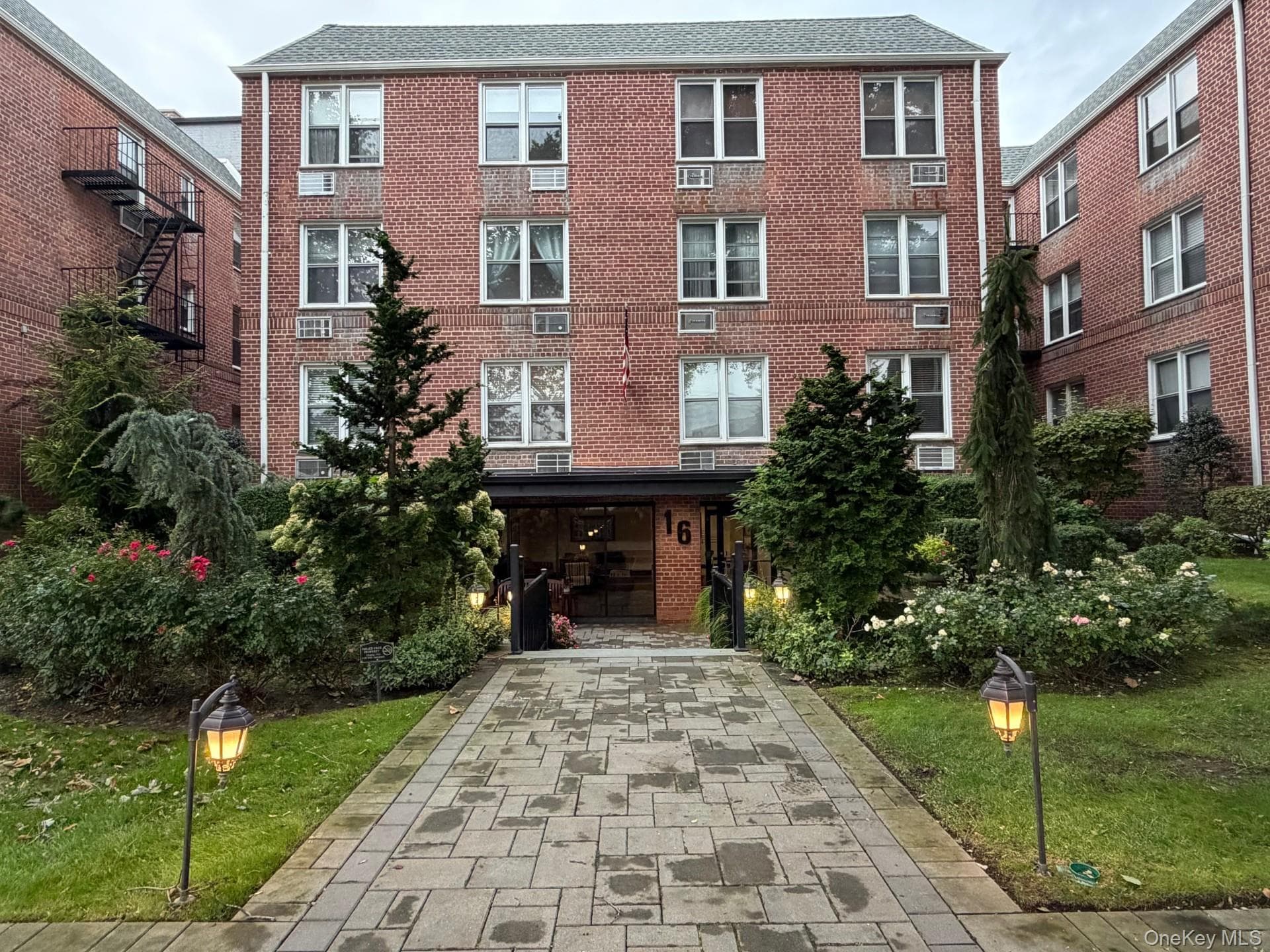 16 Main Street Unit: J-2 thumbnail 3
