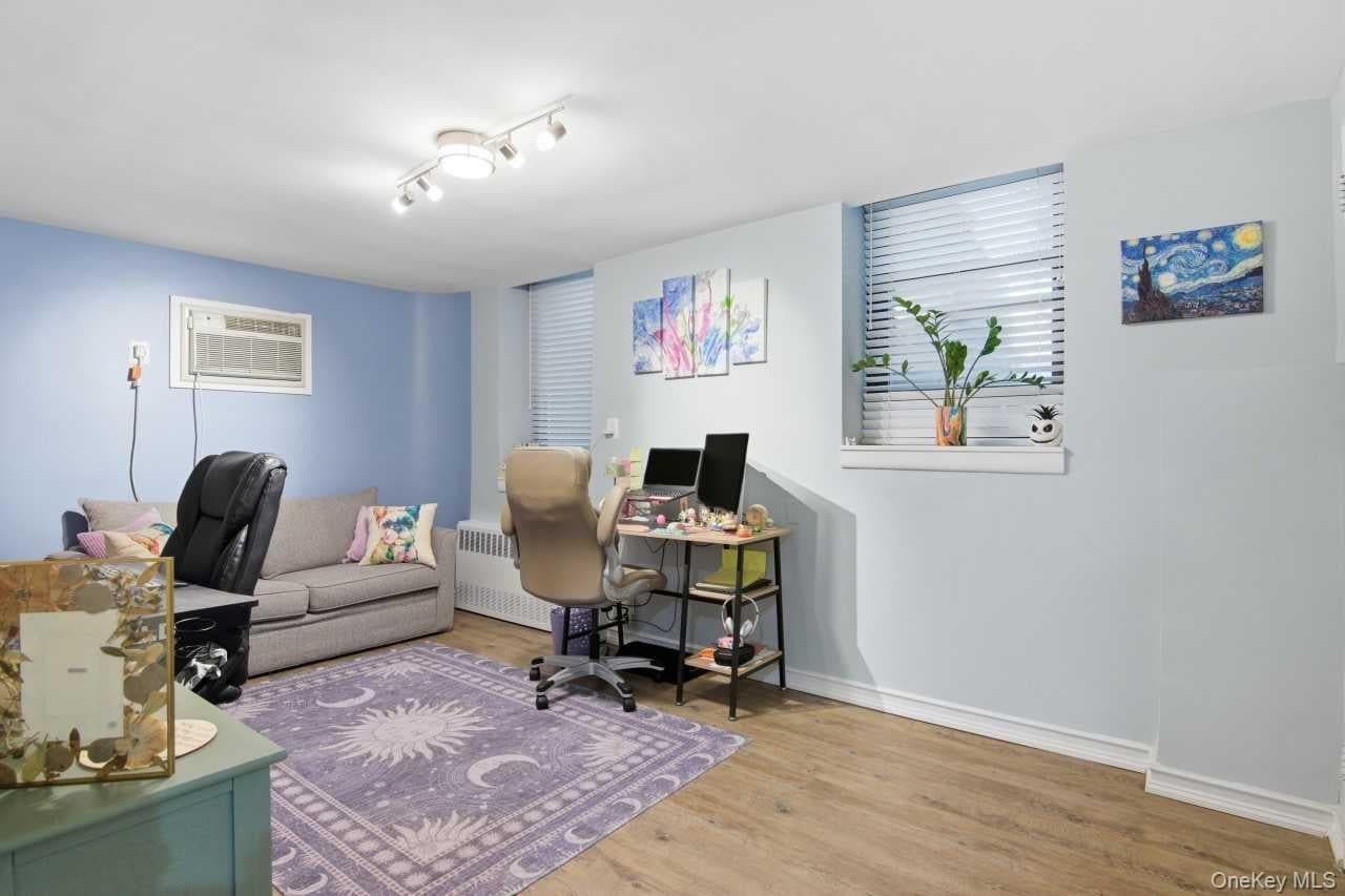 52 Brompton Road Unit: 52 thumbnail 5