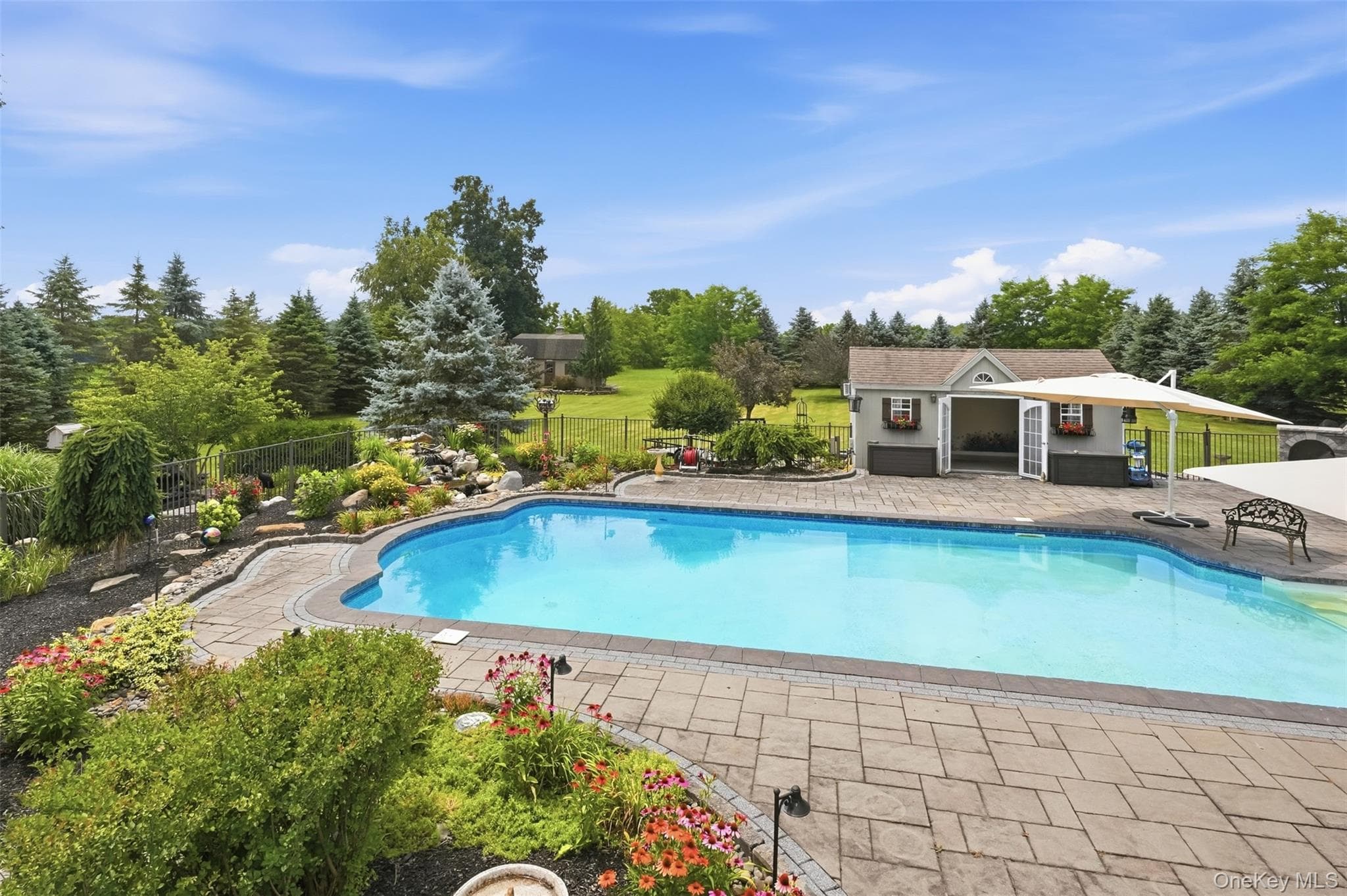 161 Bergen Circle thumbnail 35