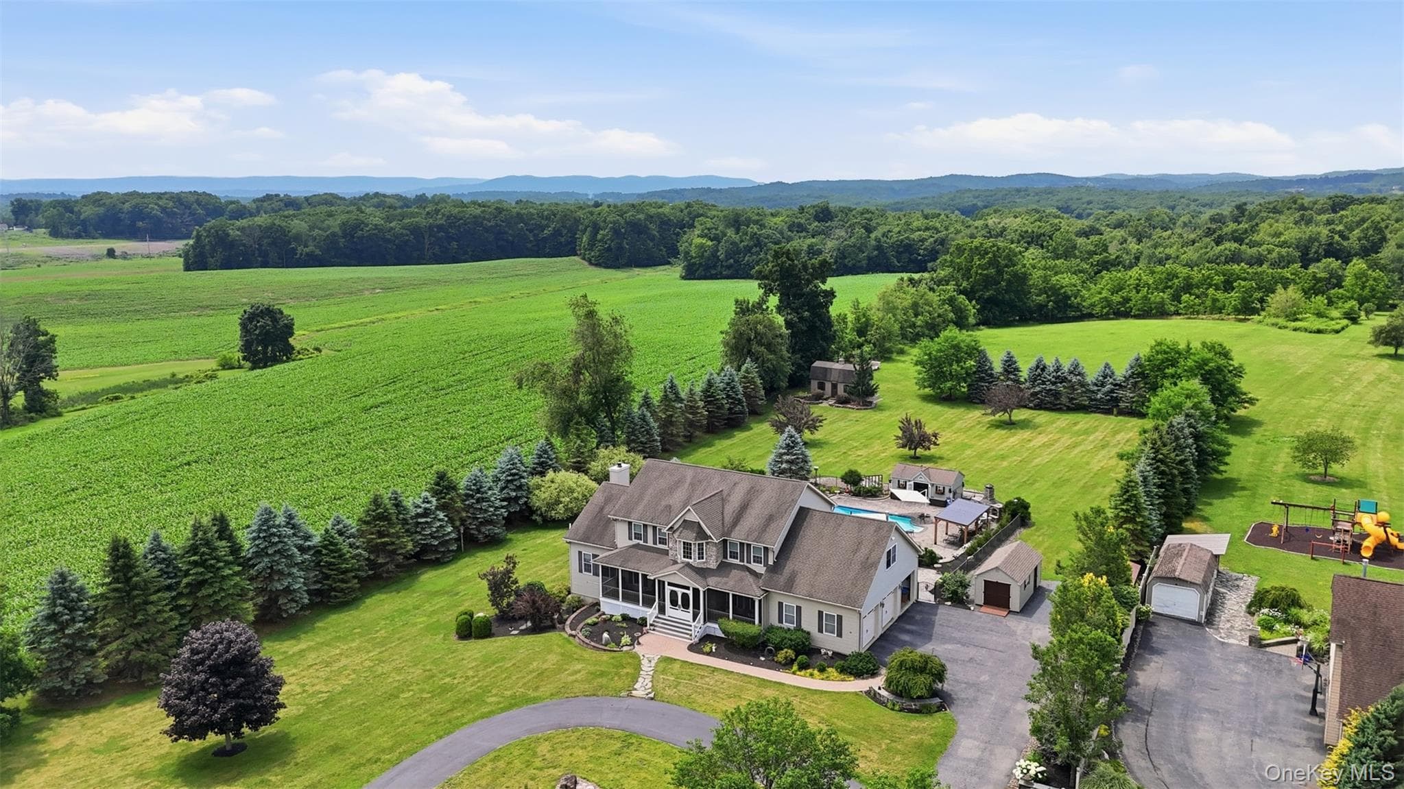 161 Bergen Circle thumbnail 6
