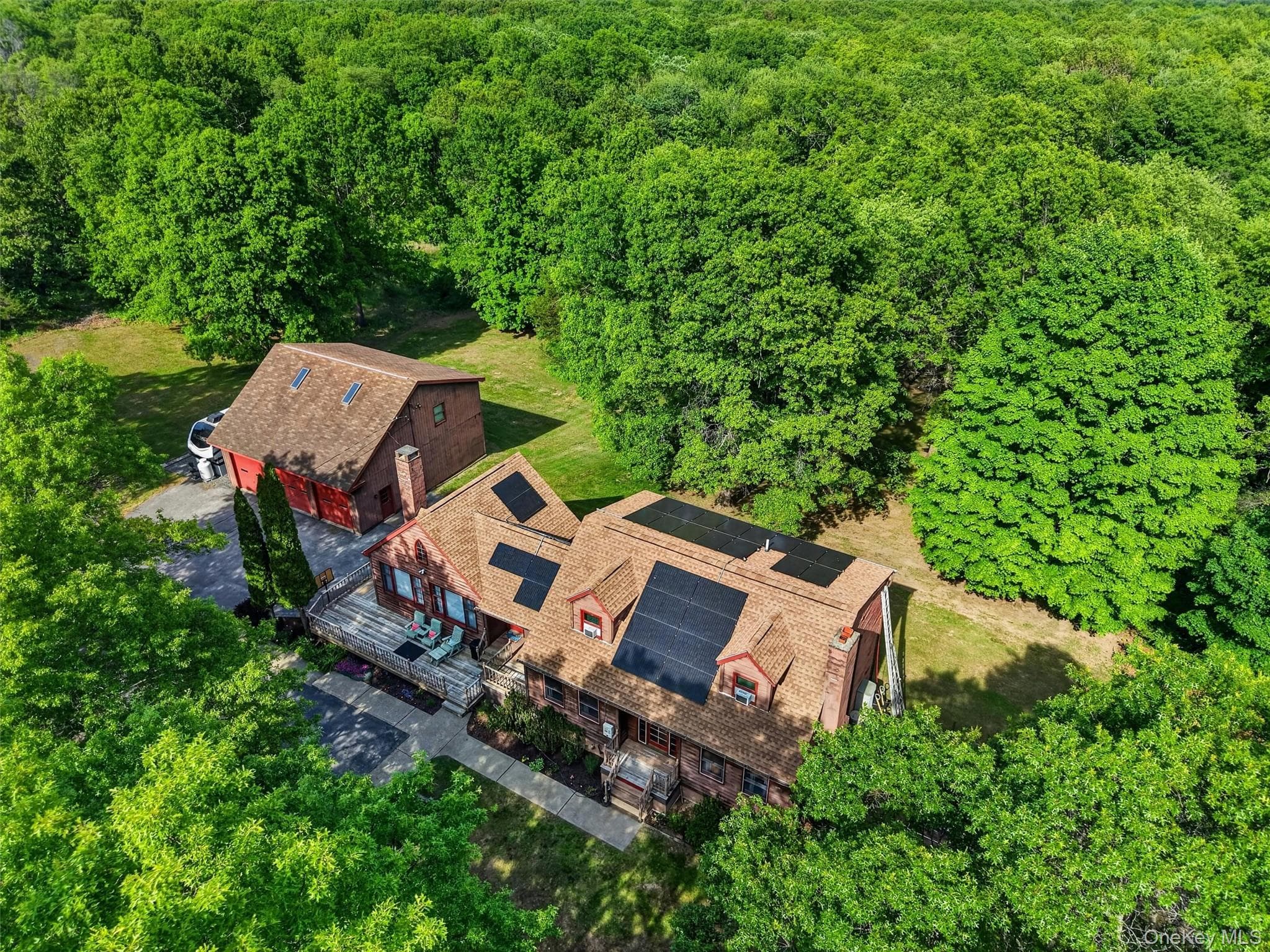 112 Dubois Road thumbnail 37
