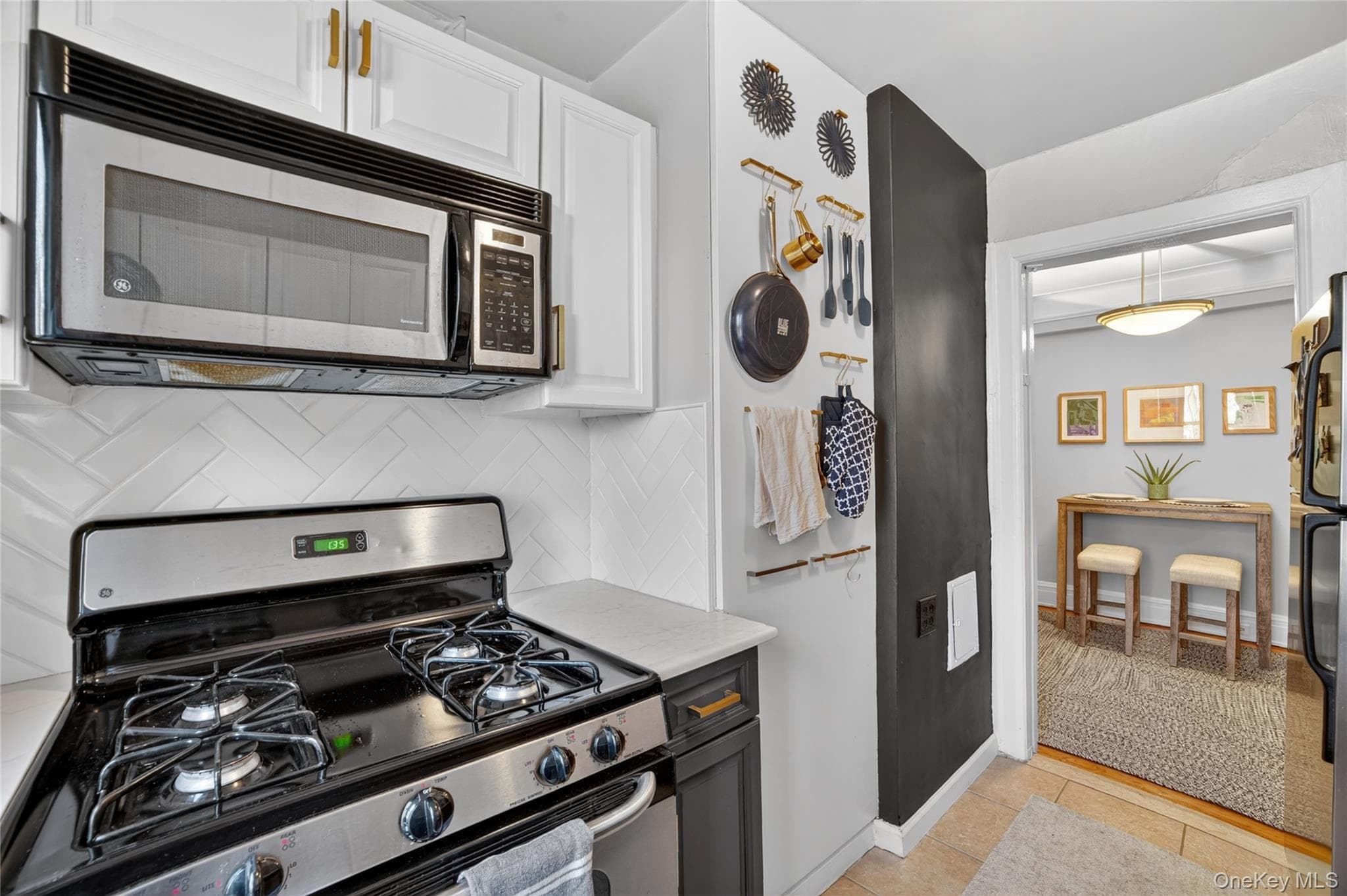 42 Pondfield Road Unit: 4 F thumbnail 17