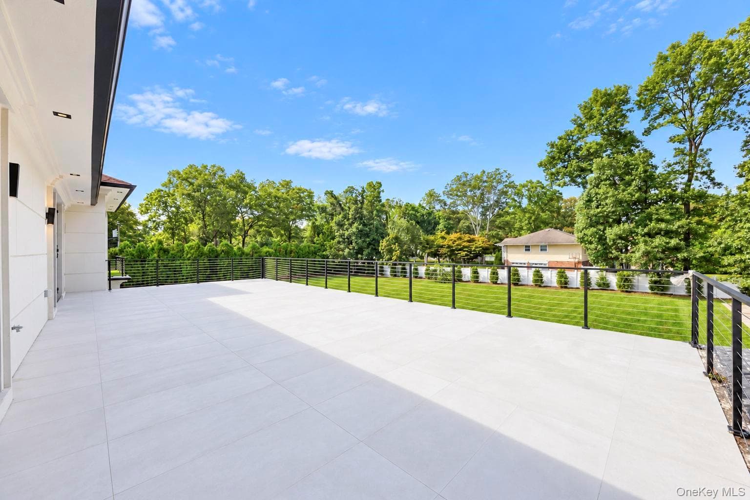 1073 Westminster Avenue thumbnail 44