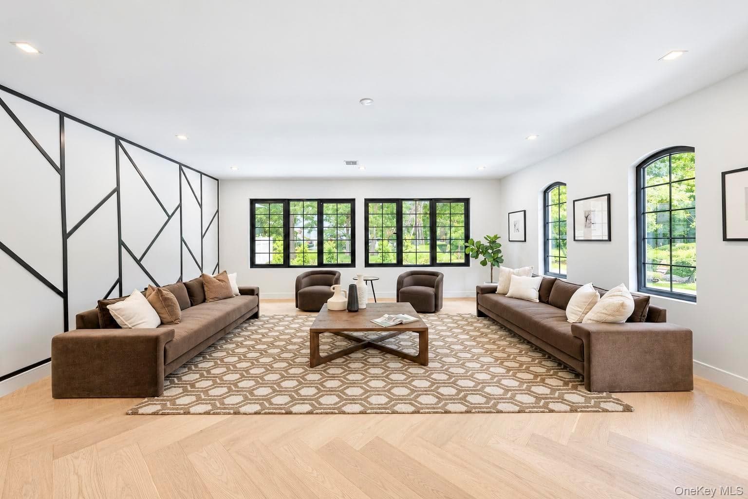 1073 Westminster Avenue thumbnail 17