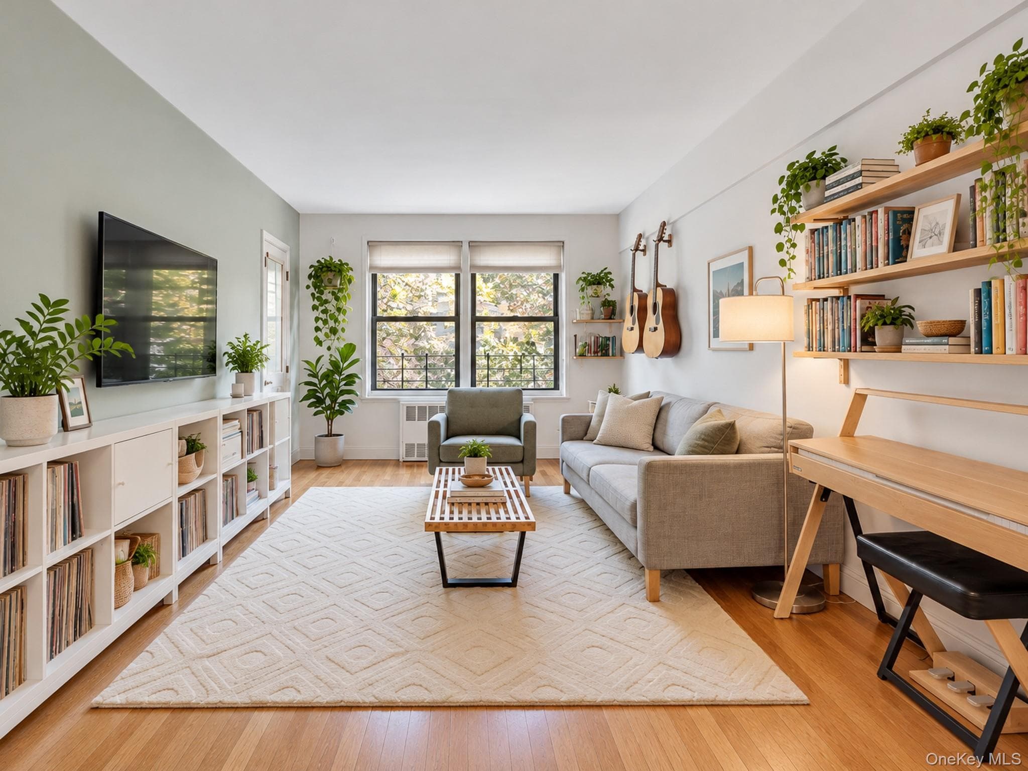 282 E 35th Street Unit: 5A thumbnail 2