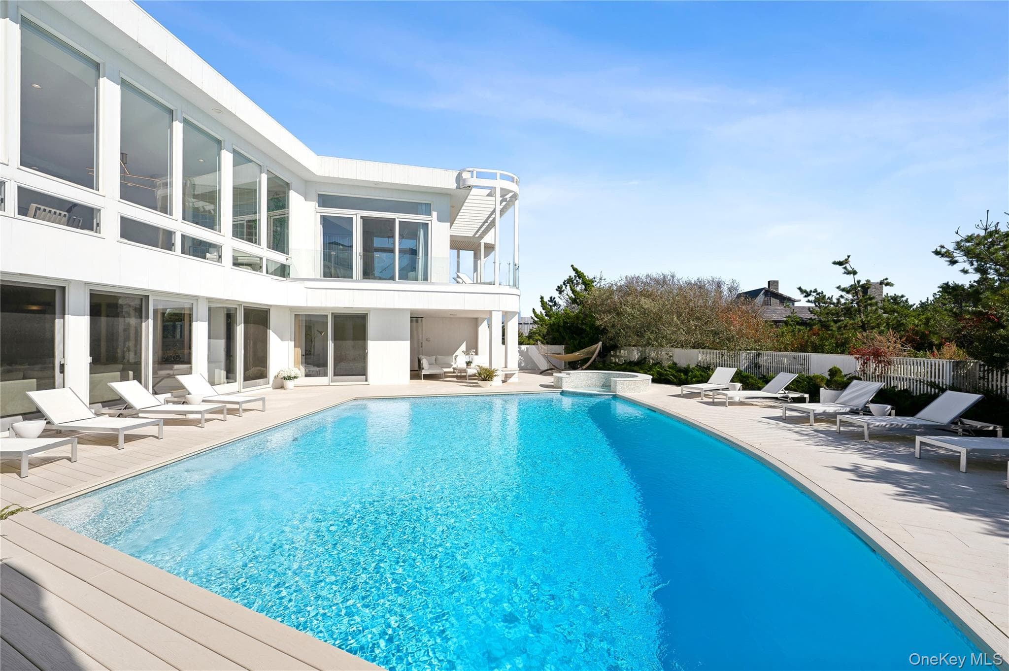 9 Mitchell Dunes Lane thumbnail 16