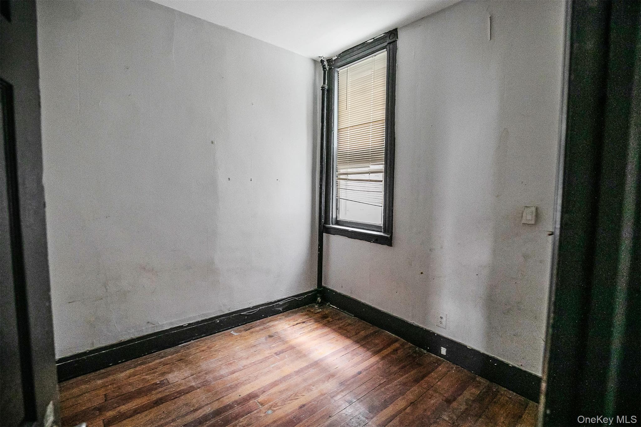 406 Linden Street thumbnail 18