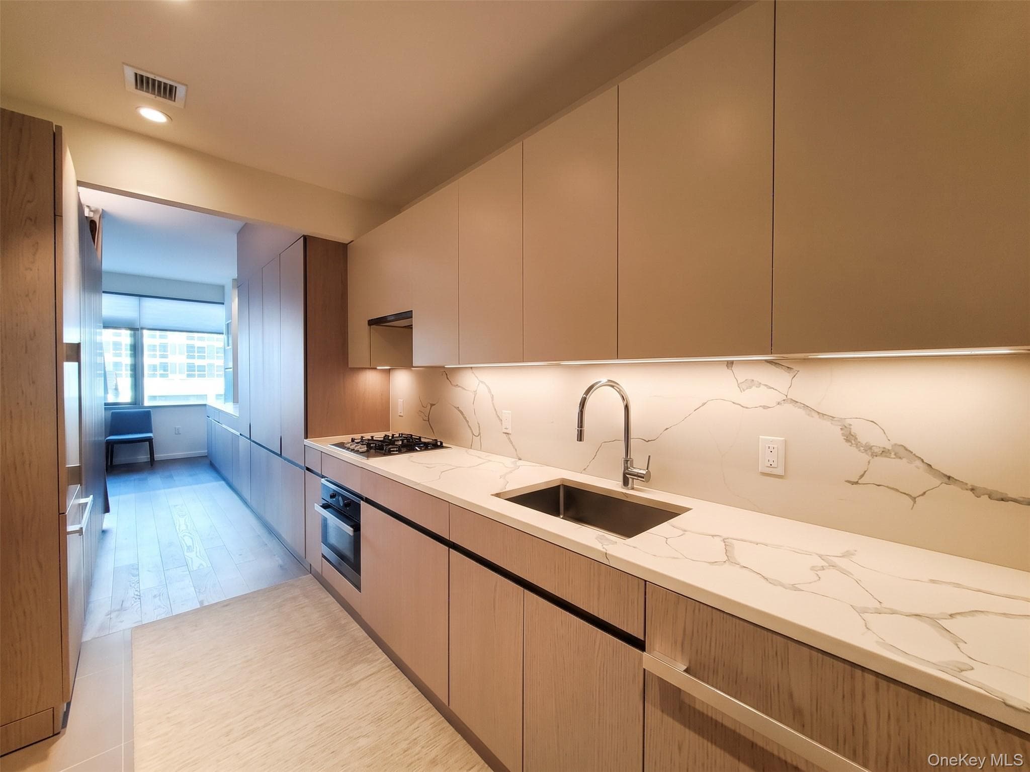 13327 39th Avenue Unit: 6D thumbnail 2