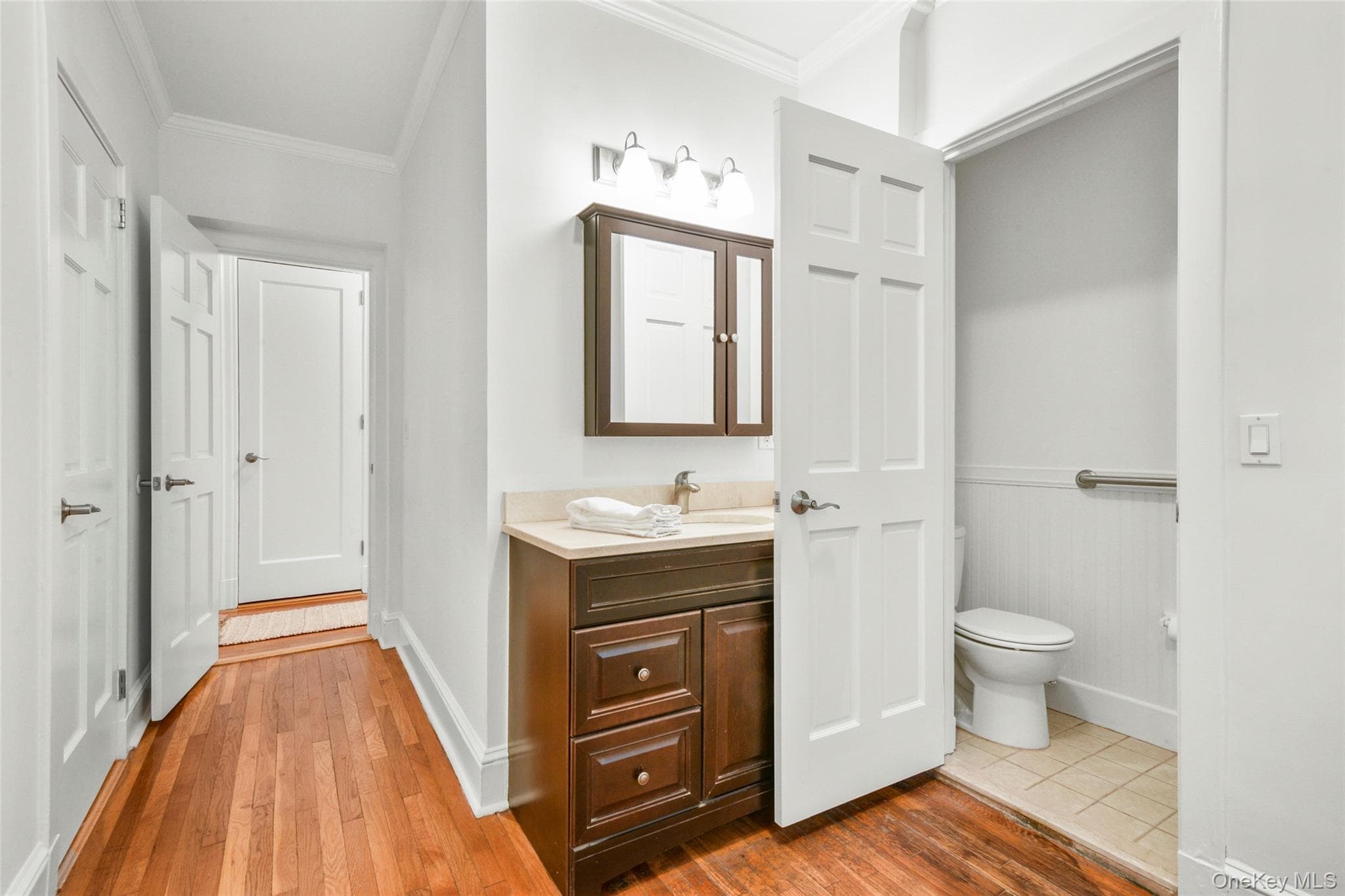 1 Rivermere Unit: 1G thumbnail 22