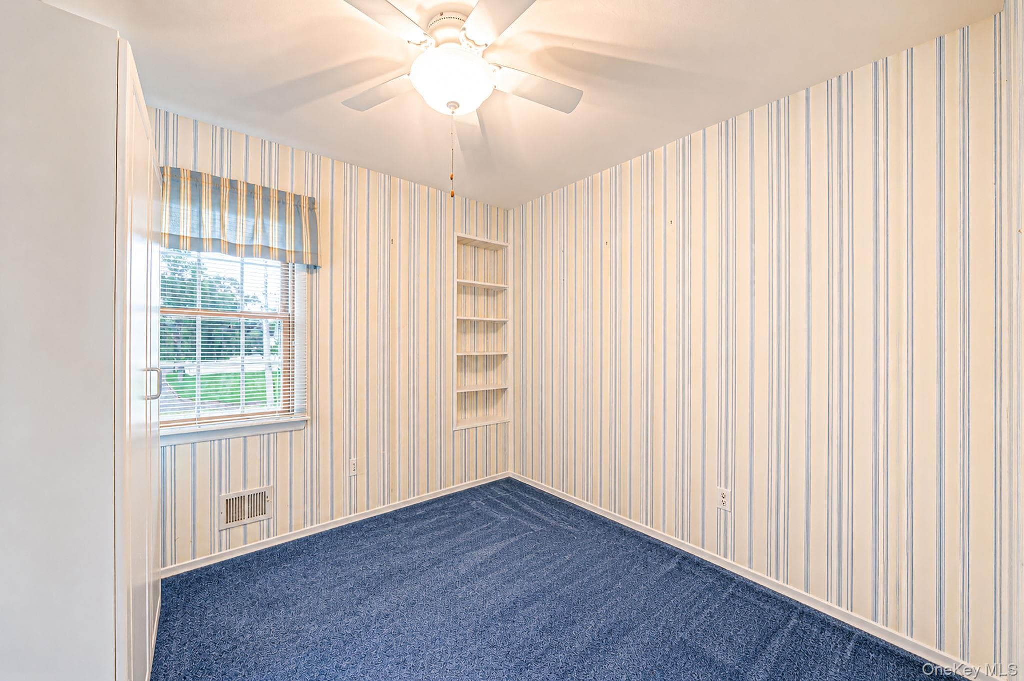 212 Cedrus Avenue thumbnail 18