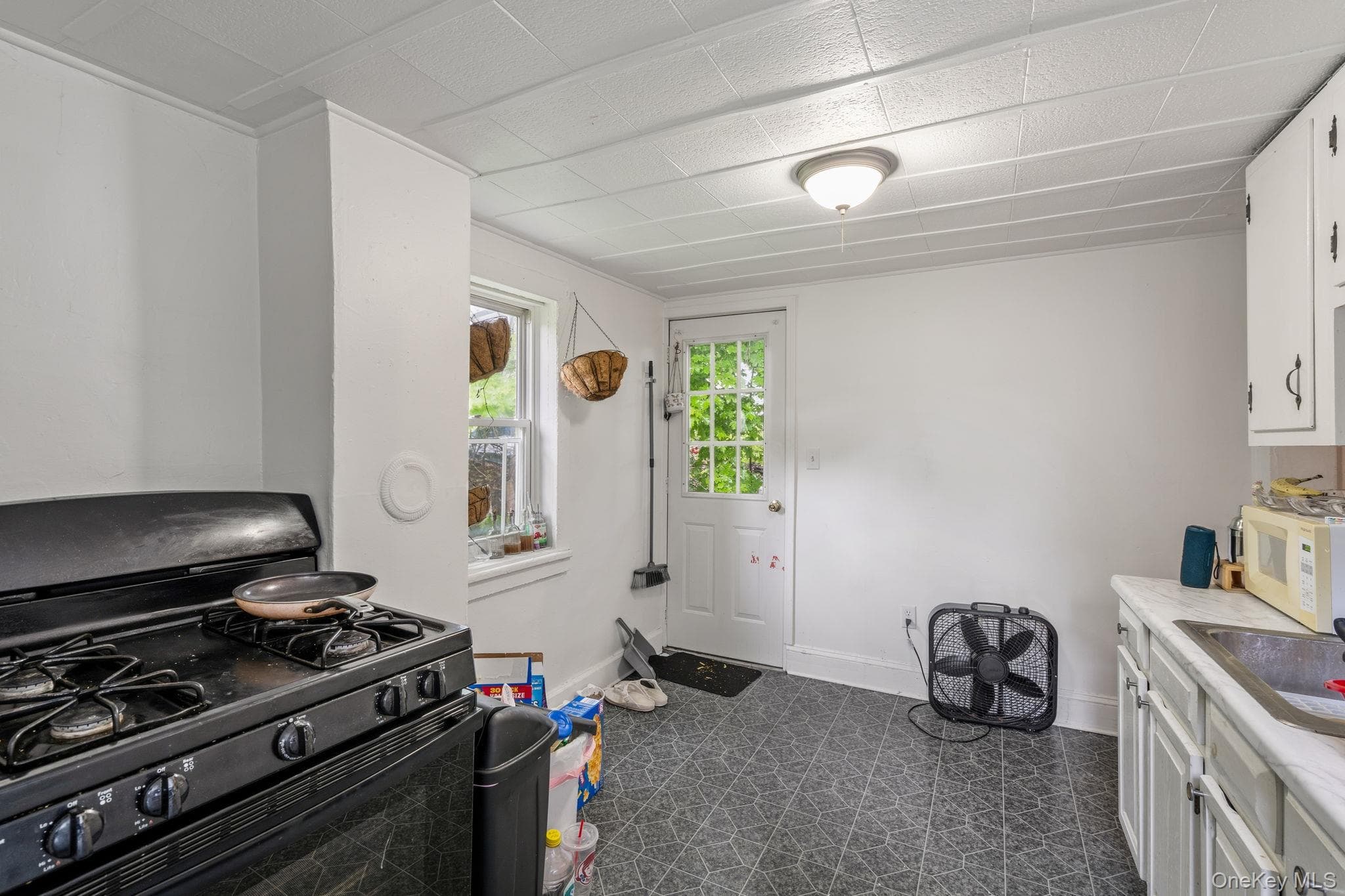 171 Greenkill Avenue thumbnail 17