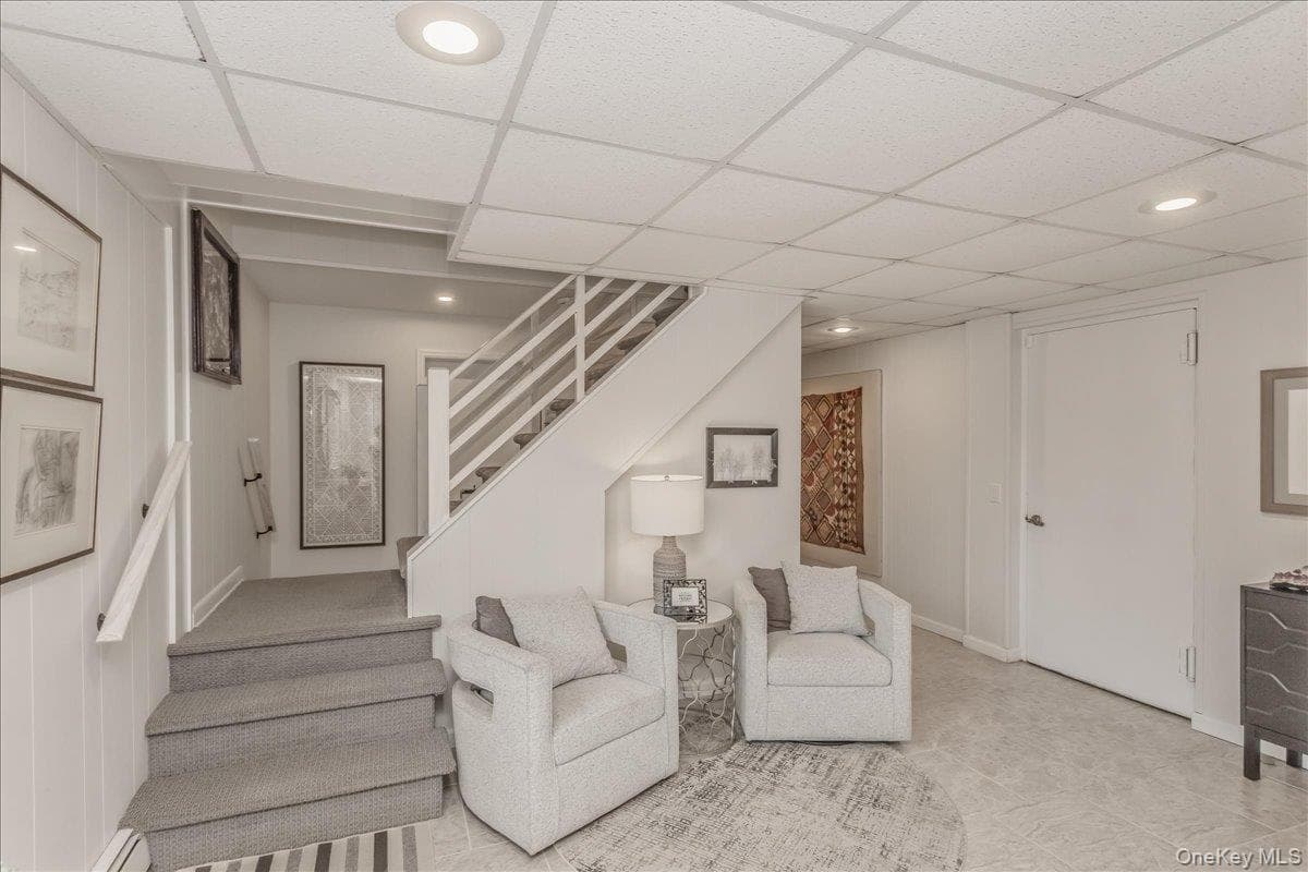 72 Circle Drive thumbnail 30