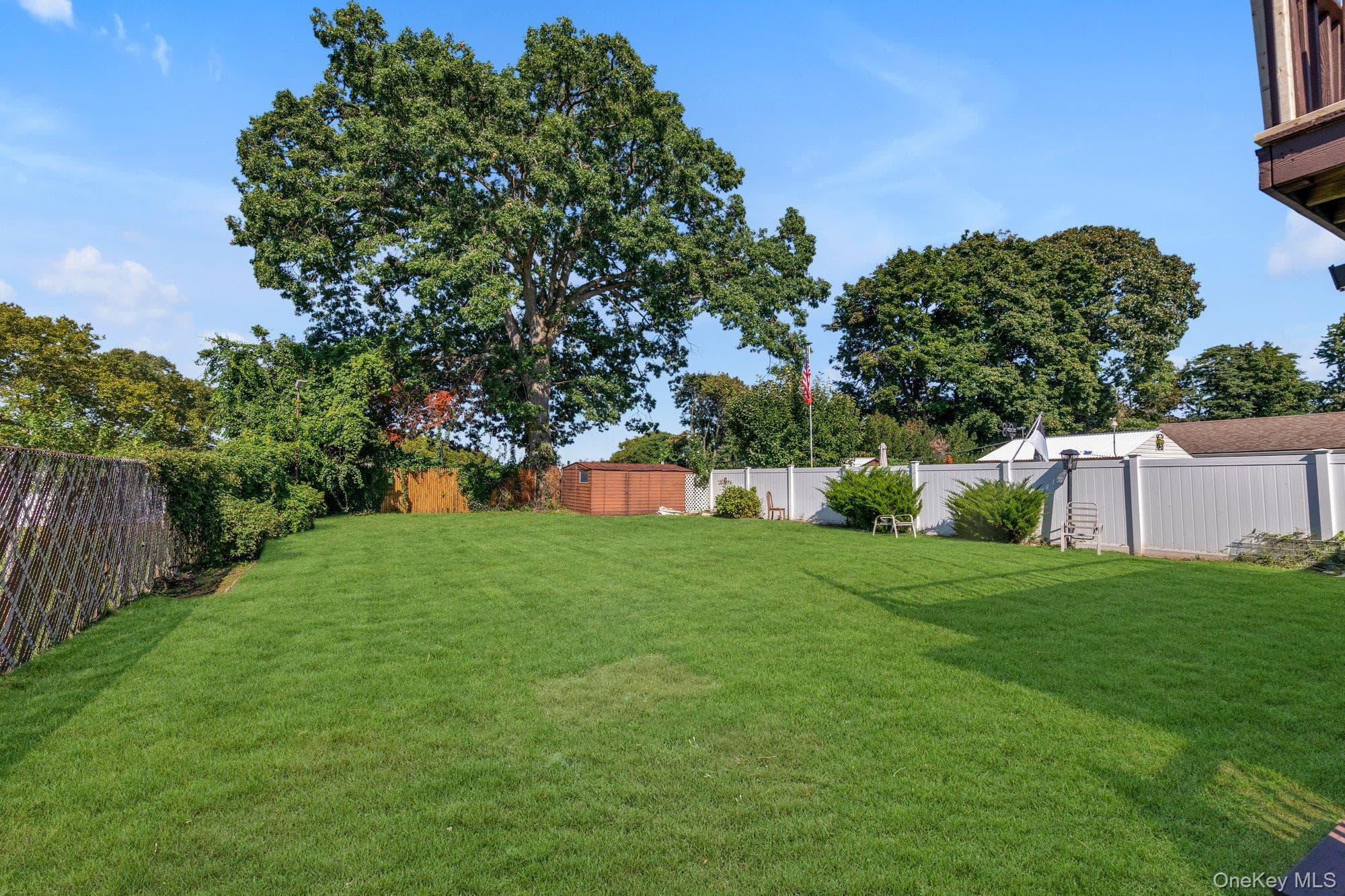520 Kirkman Avenue thumbnail 22