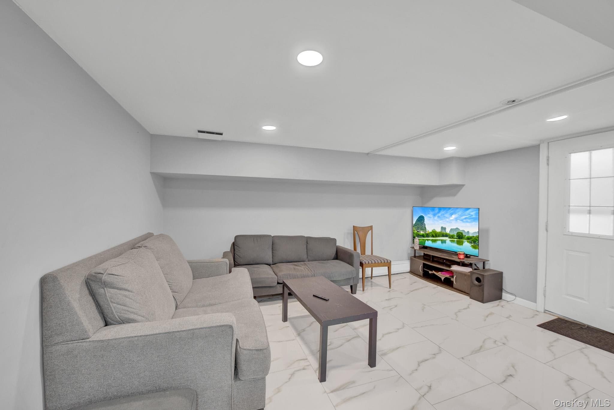520 Kirkman Avenue thumbnail 18