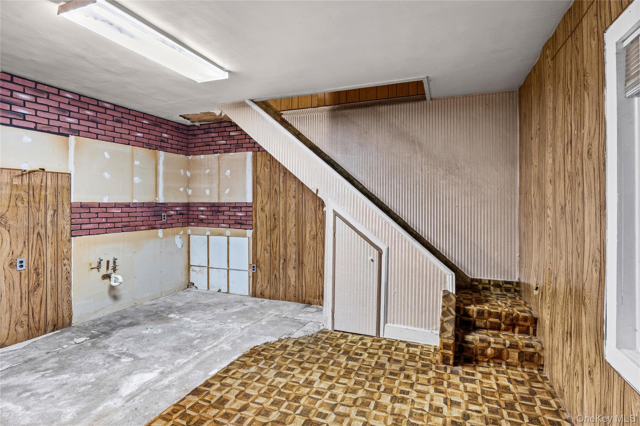 410 Midwood Avenue thumbnail 41
