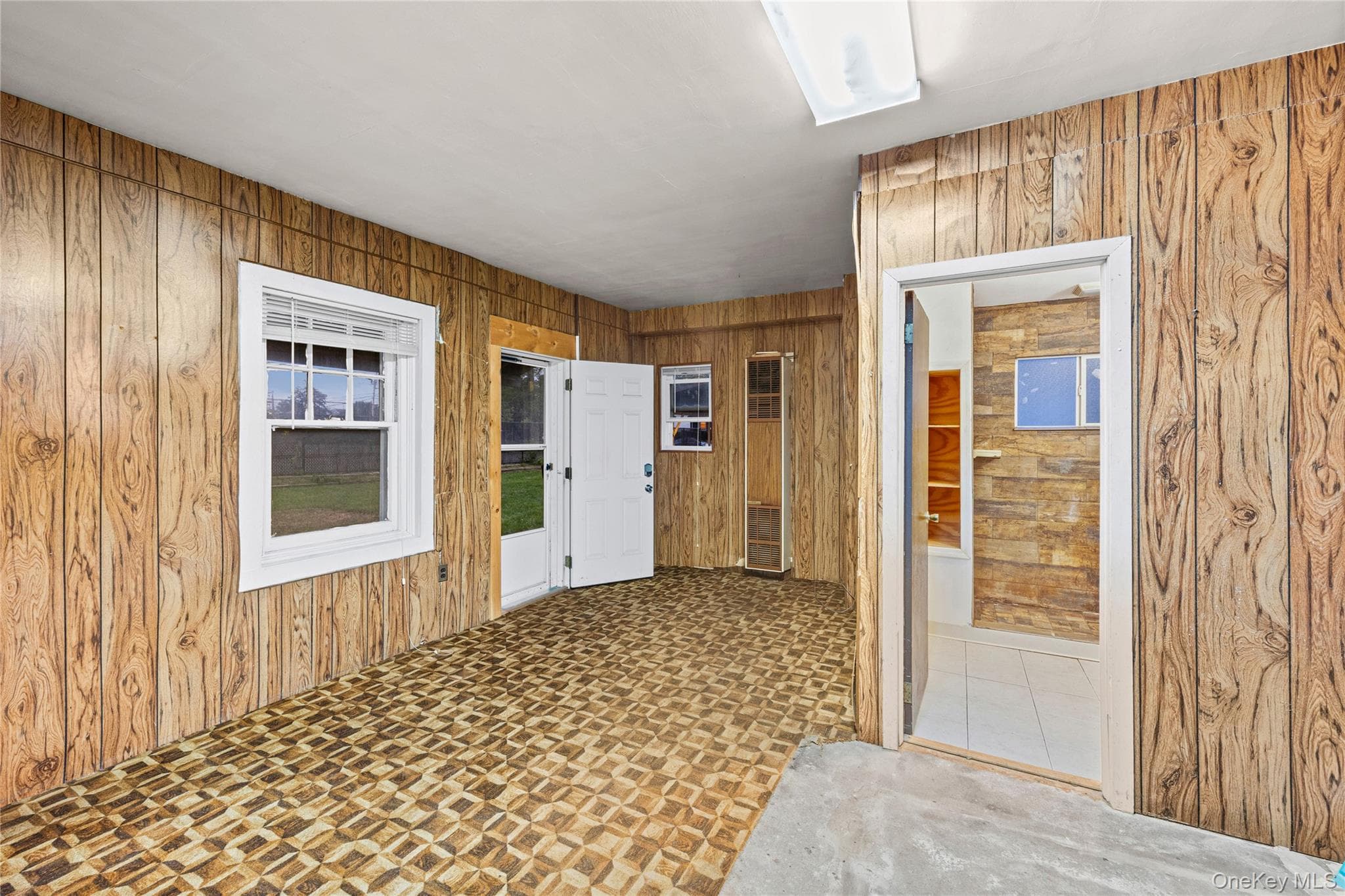 410 Midwood Avenue thumbnail 39