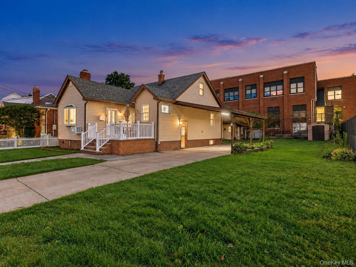 410 Midwood Avenue thumbnail 4