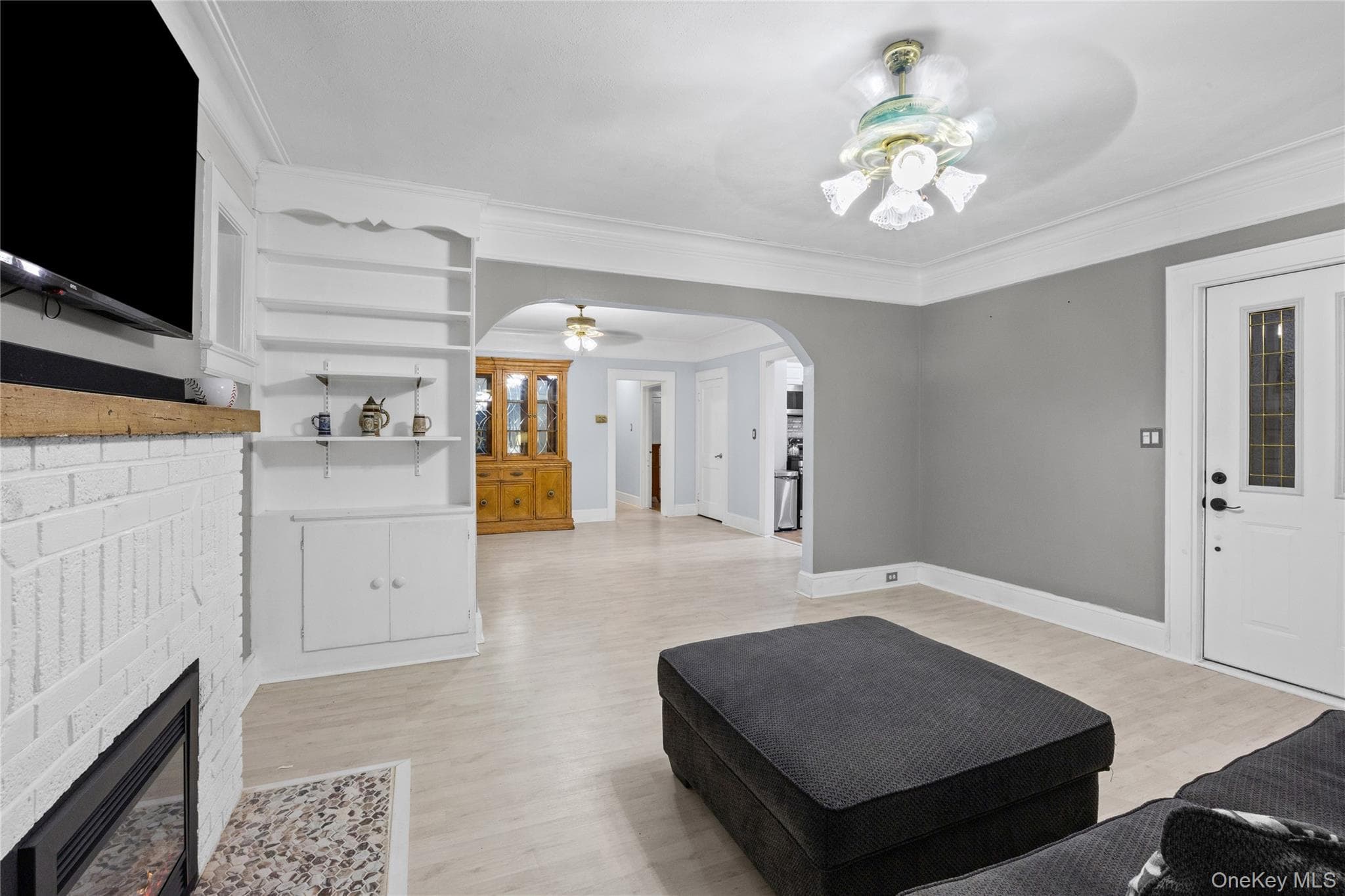 410 Midwood Avenue thumbnail 13