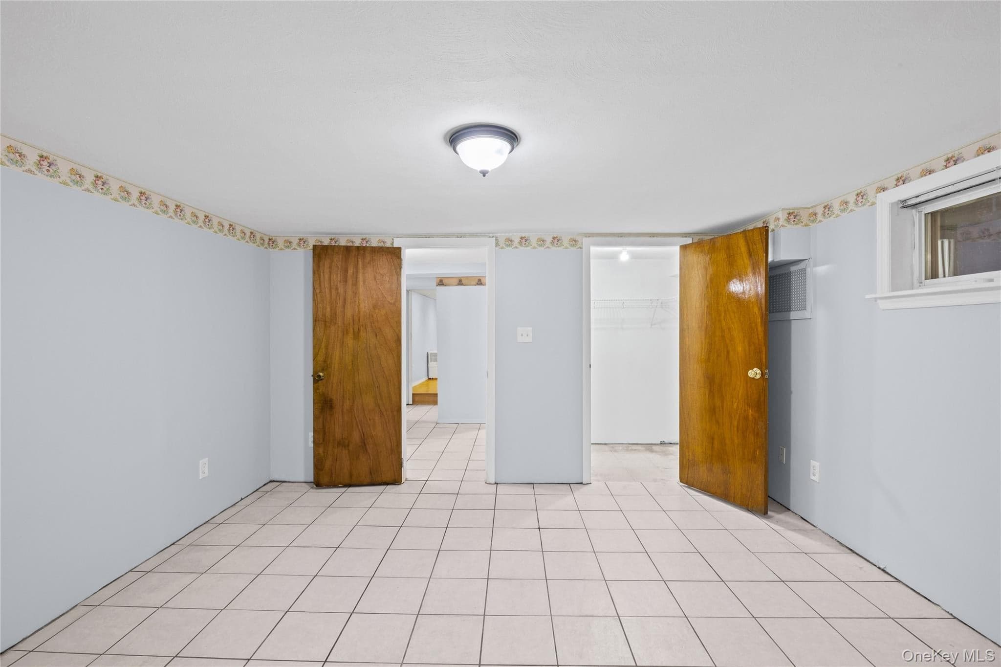 410 Midwood Avenue thumbnail 34