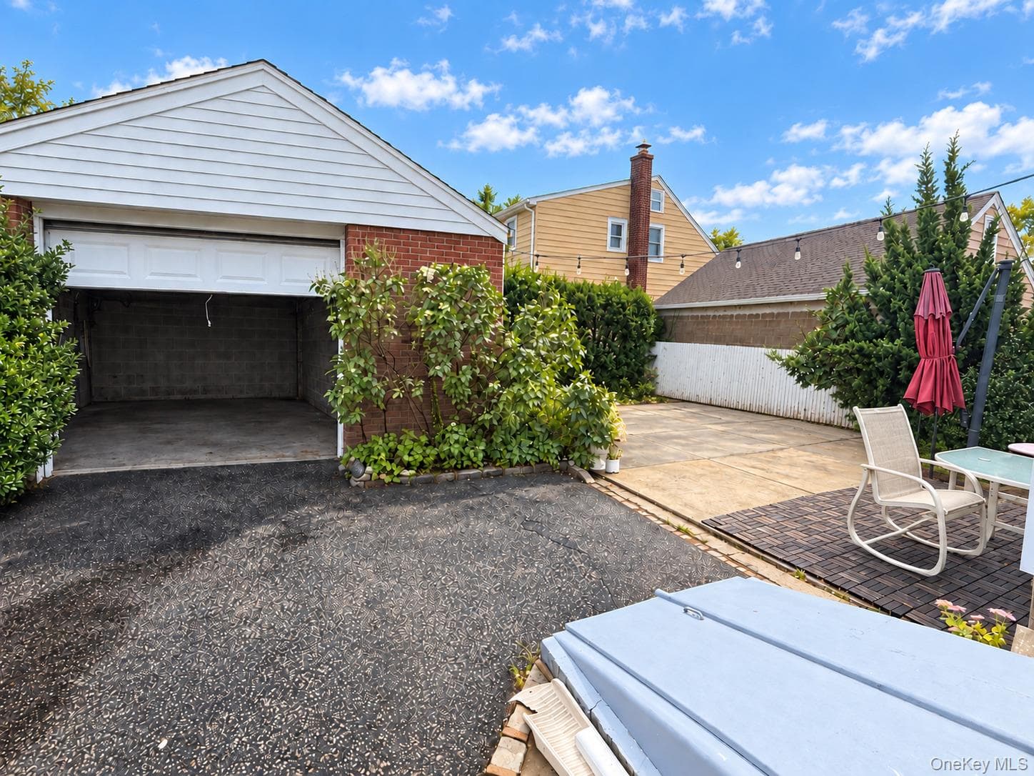 145 Westbury Avenue thumbnail 23