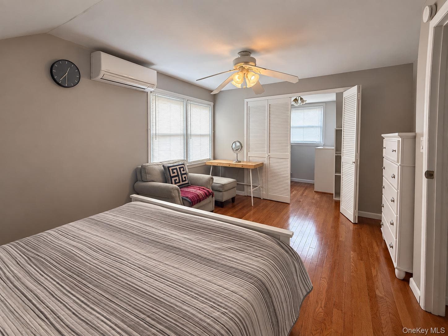 145 Westbury Avenue thumbnail 14