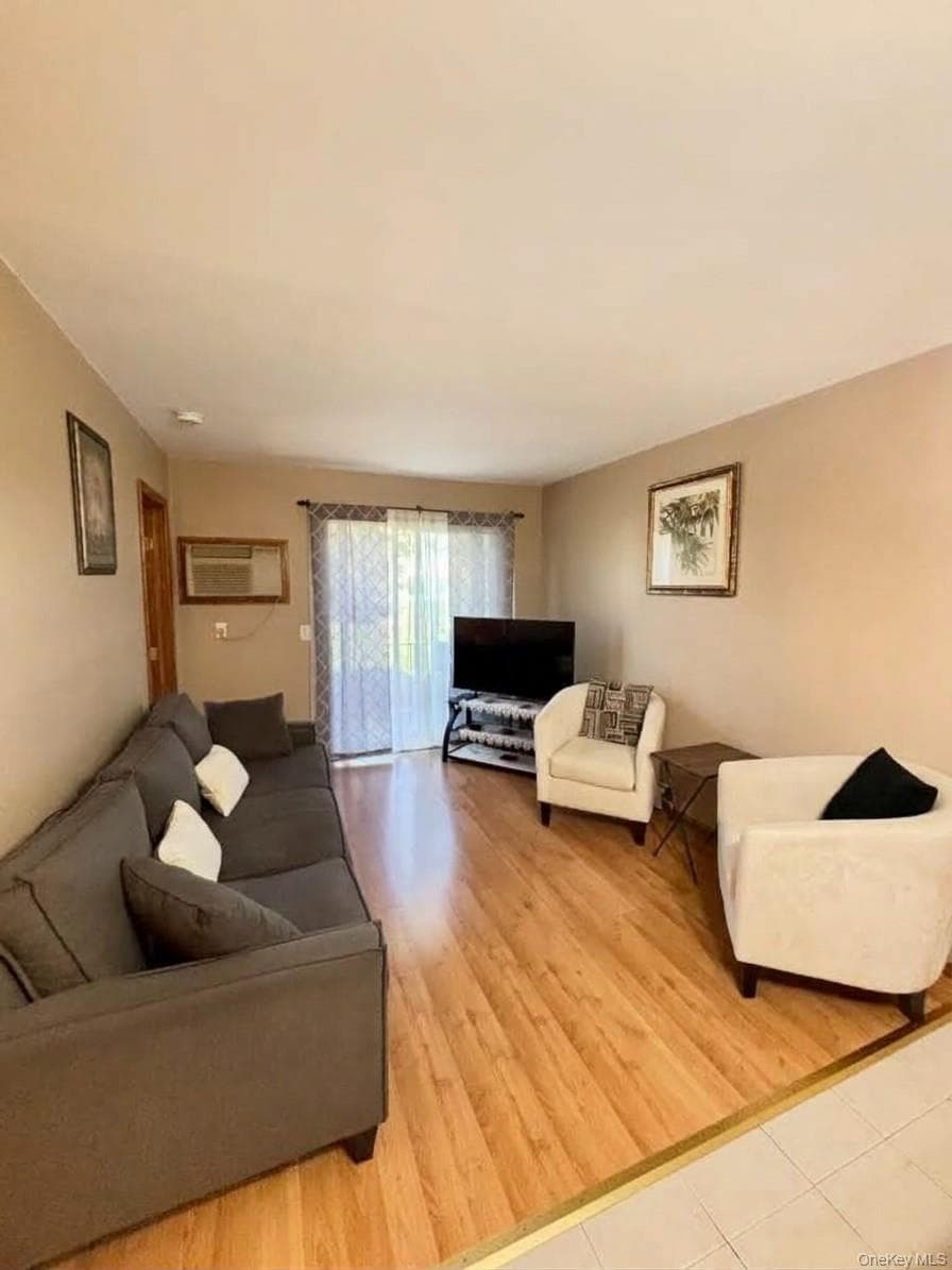 1001 Cherry Hill Drive Unit: 1001 thumbnail 9