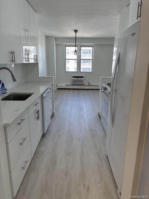 430 Shore Road Unit: 8G thumbnail 4