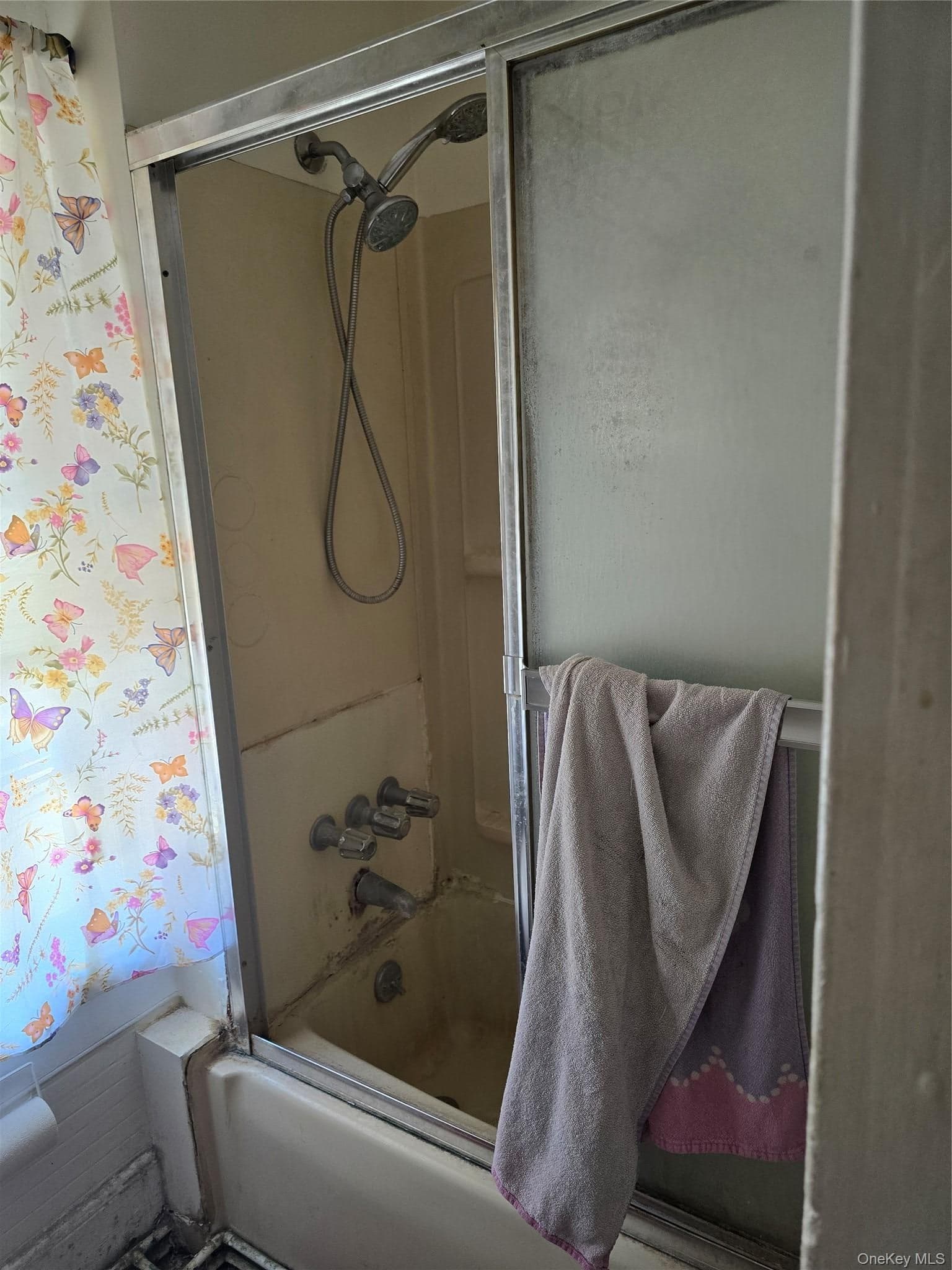 38 Valley Avenue thumbnail 26