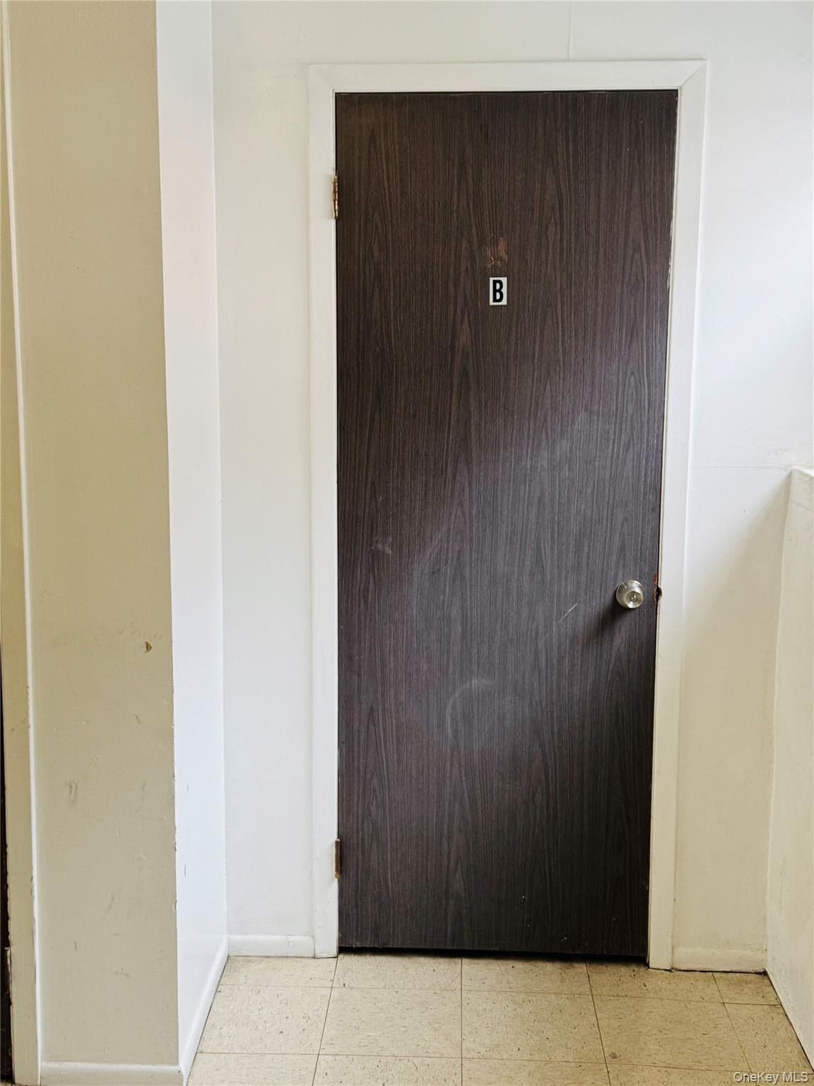 8 Dove Court Unit: 8B thumbnail 23