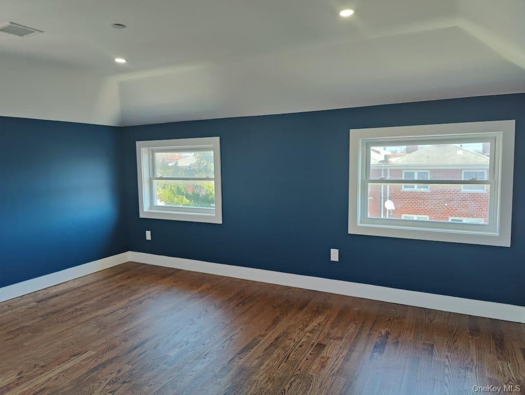 416 Revere Avenue thumbnail 8