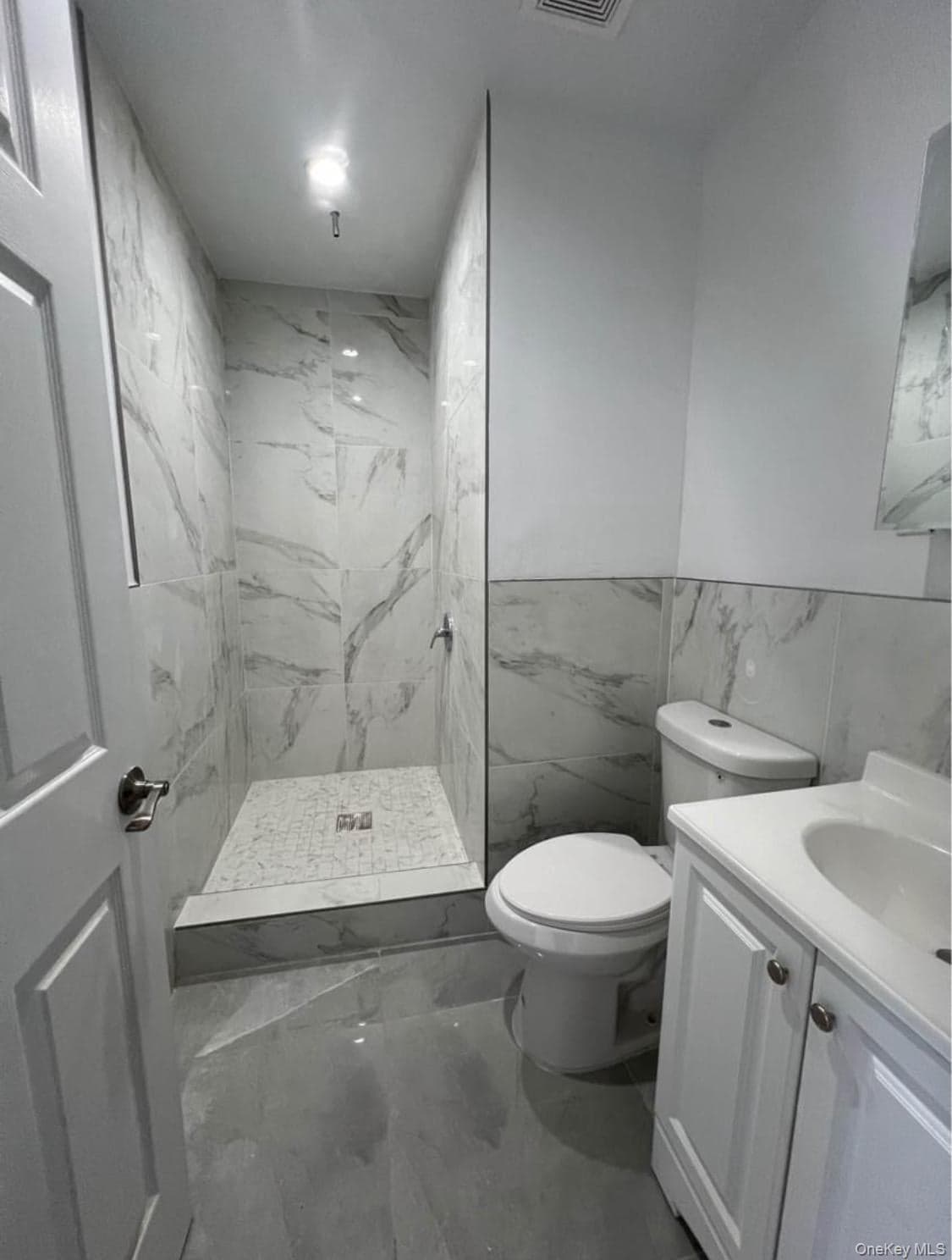 718 Rosedale Avenue thumbnail 3