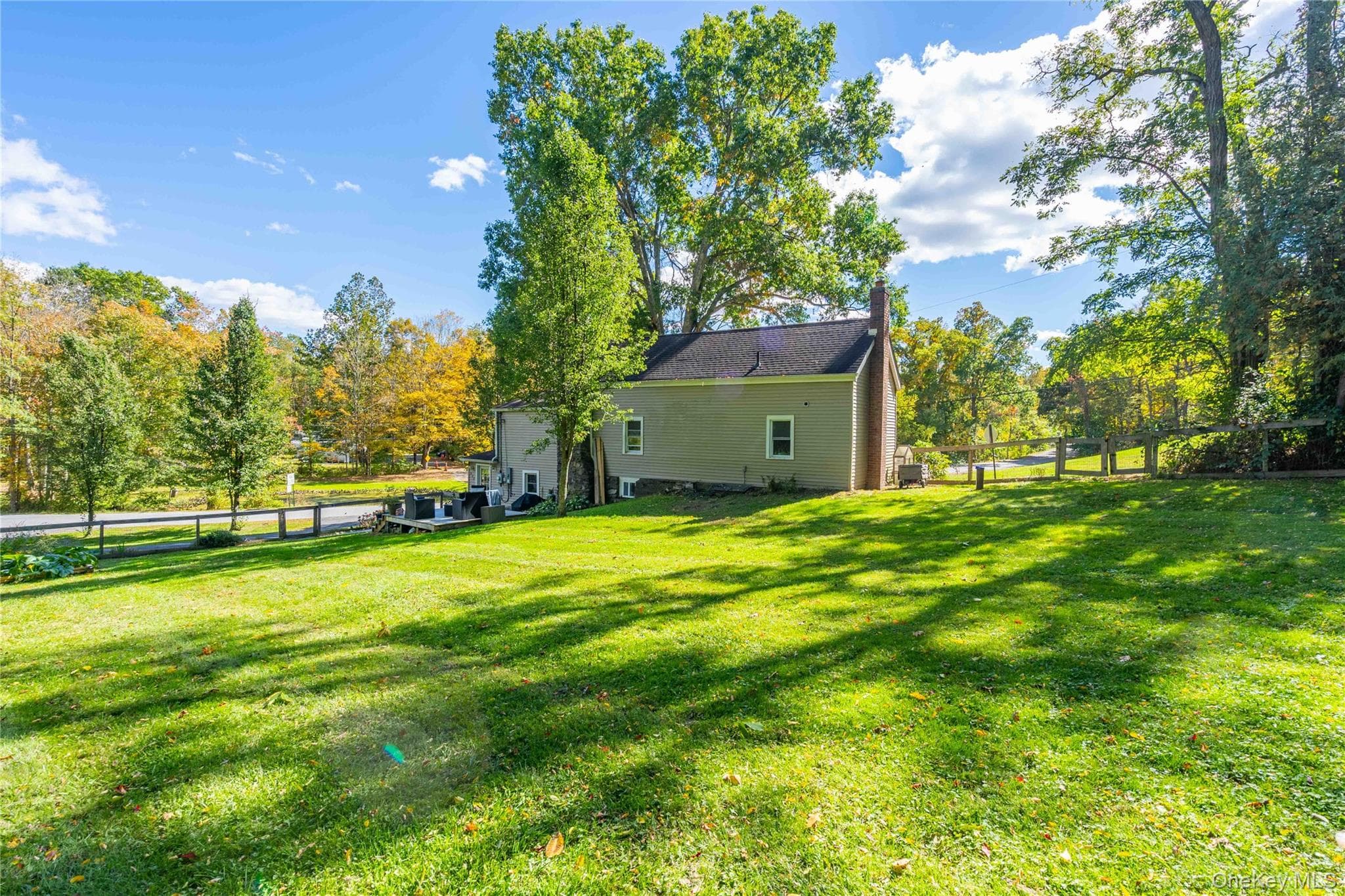 311 Old Mill Road thumbnail 31