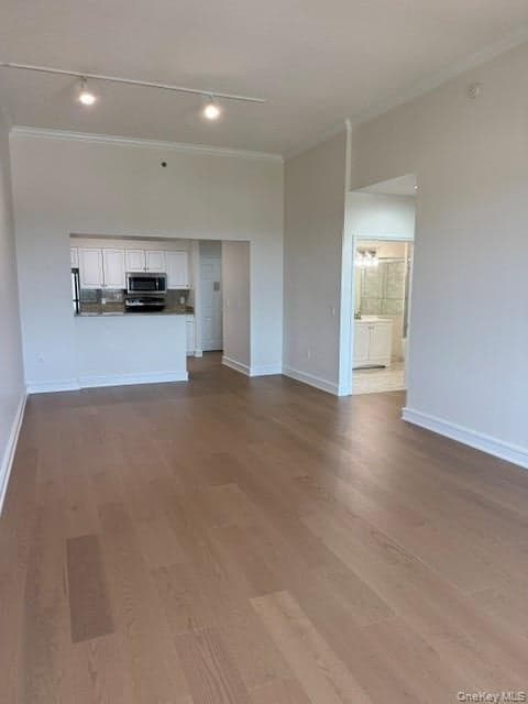 100 New Roc City Place Unit: 317 thumbnail 8