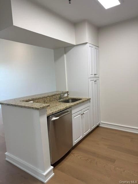 100 New Roc City Place Unit: 317 thumbnail 5