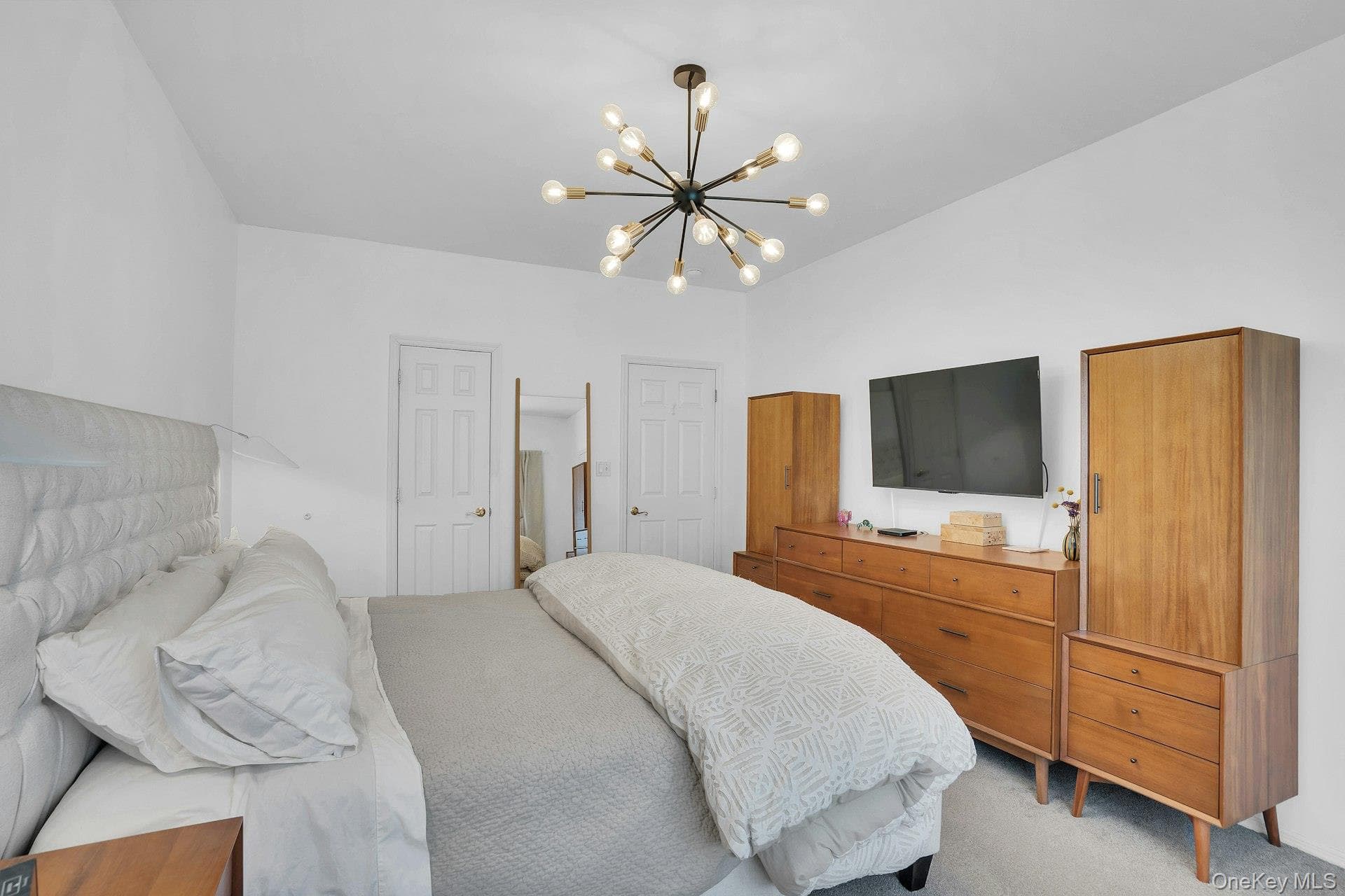 107 Deer Valley Drive thumbnail 32
