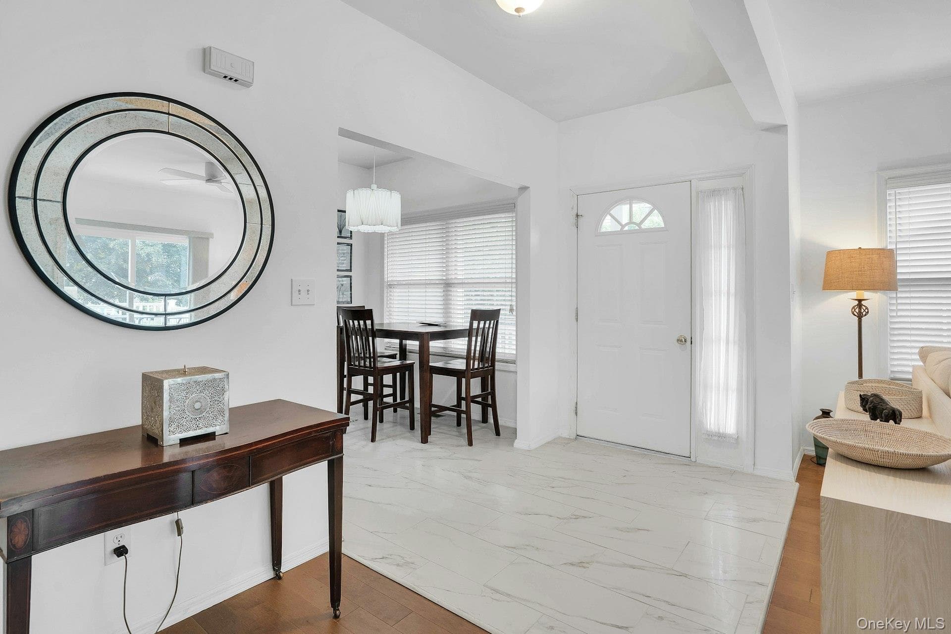 107 Deer Valley Drive thumbnail 8