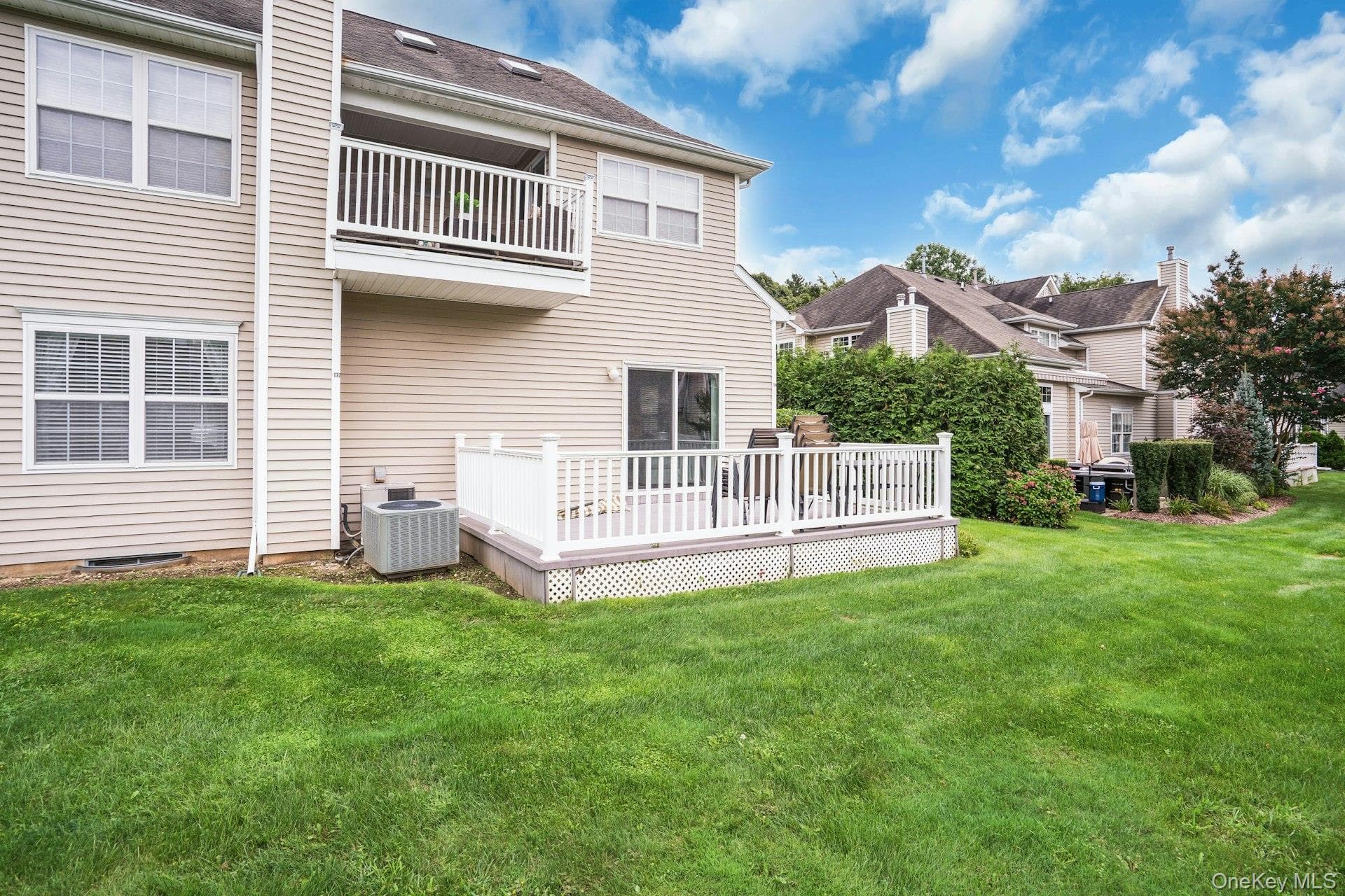 107 Deer Valley Drive thumbnail 43