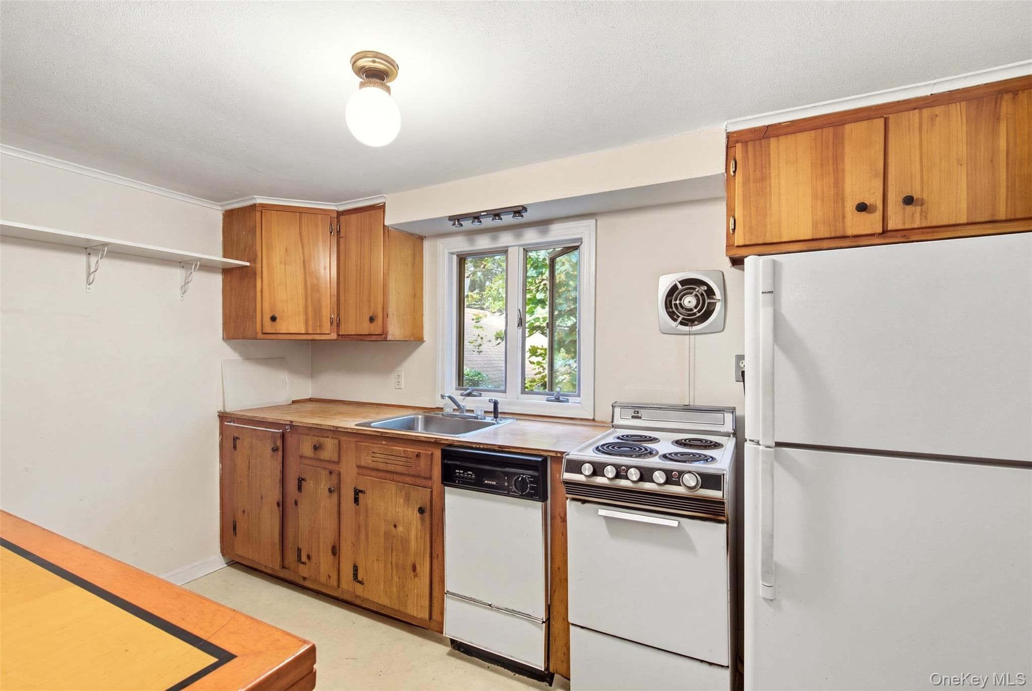 35 Ward Avenue thumbnail 18