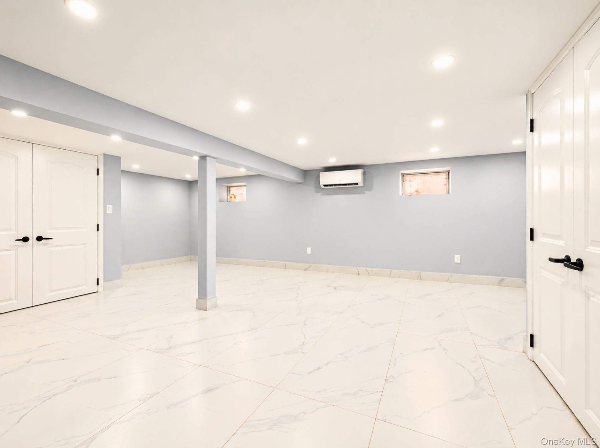 65-15 183rd Street thumbnail 15