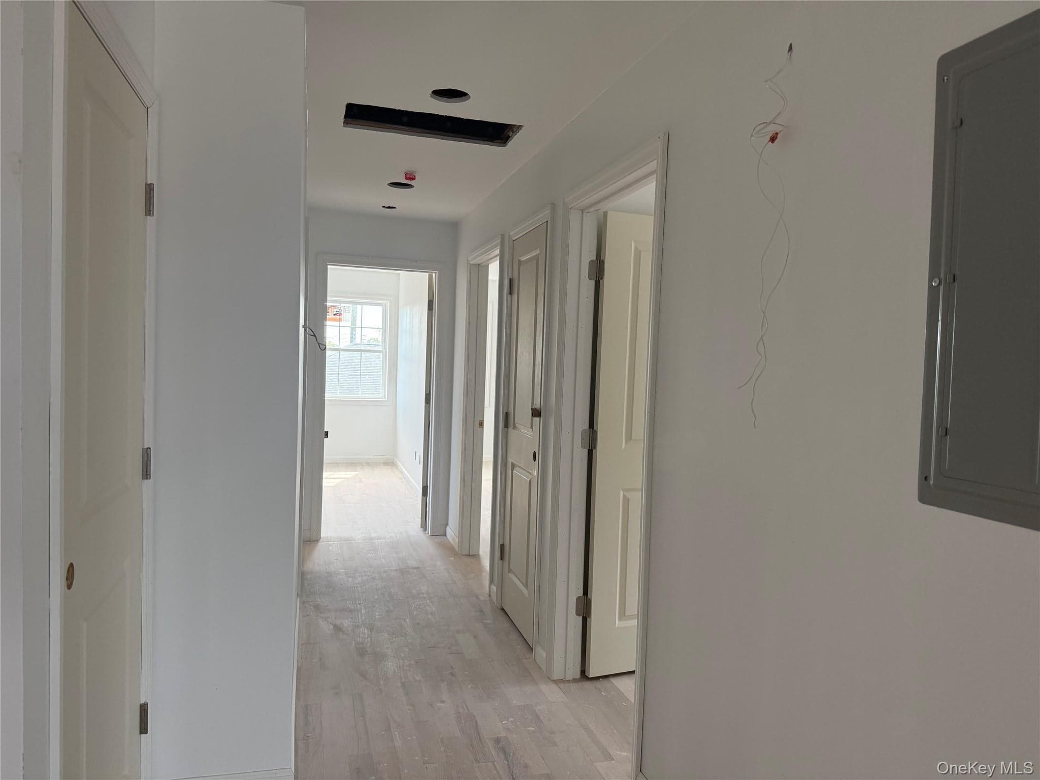 102-24 Dunton Court thumbnail 7