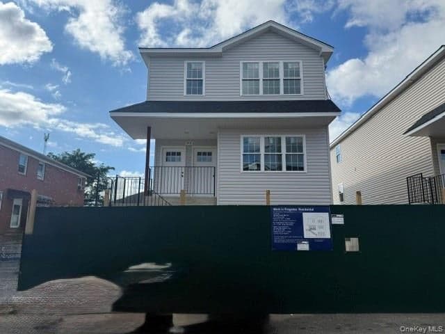 102-24 Dunton Court, Howard Beach