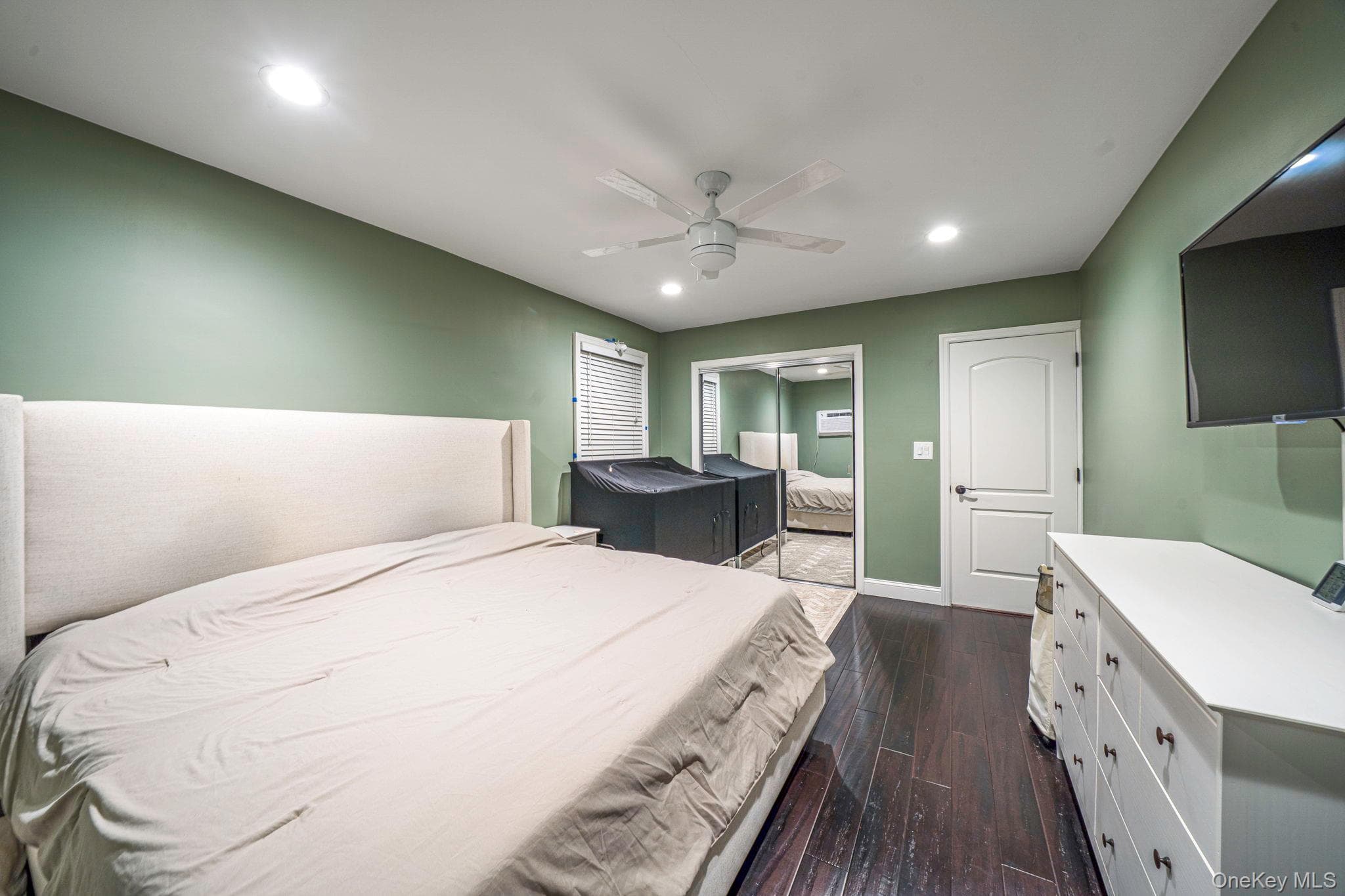 57-23 Marathon Parkway Unit: 1st Fl thumbnail 10