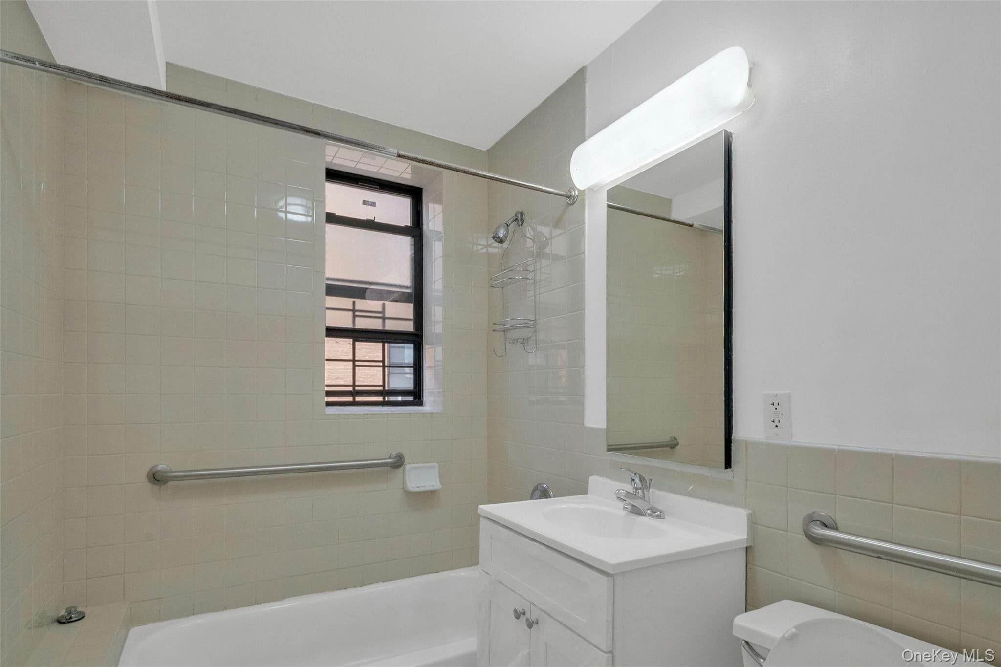 2023 Belmont Avenue Unit: 5A thumbnail 17