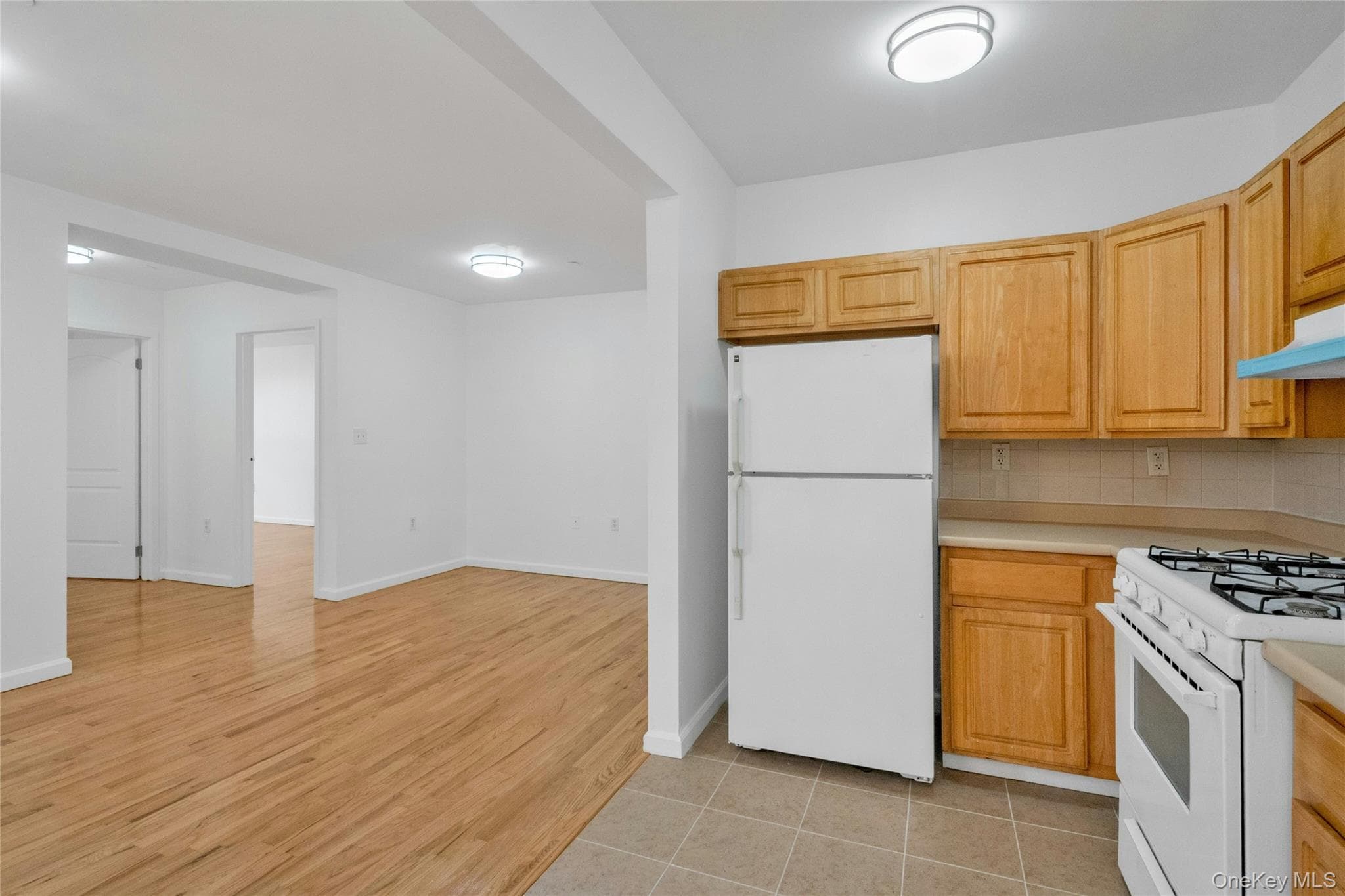 2023 Belmont Avenue Unit: 5A thumbnail 7