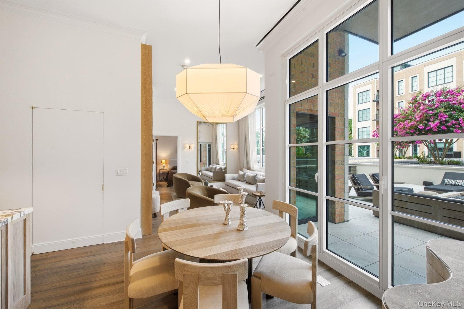 100 Garvies Point Road Unit: 1007 thumbnail 7